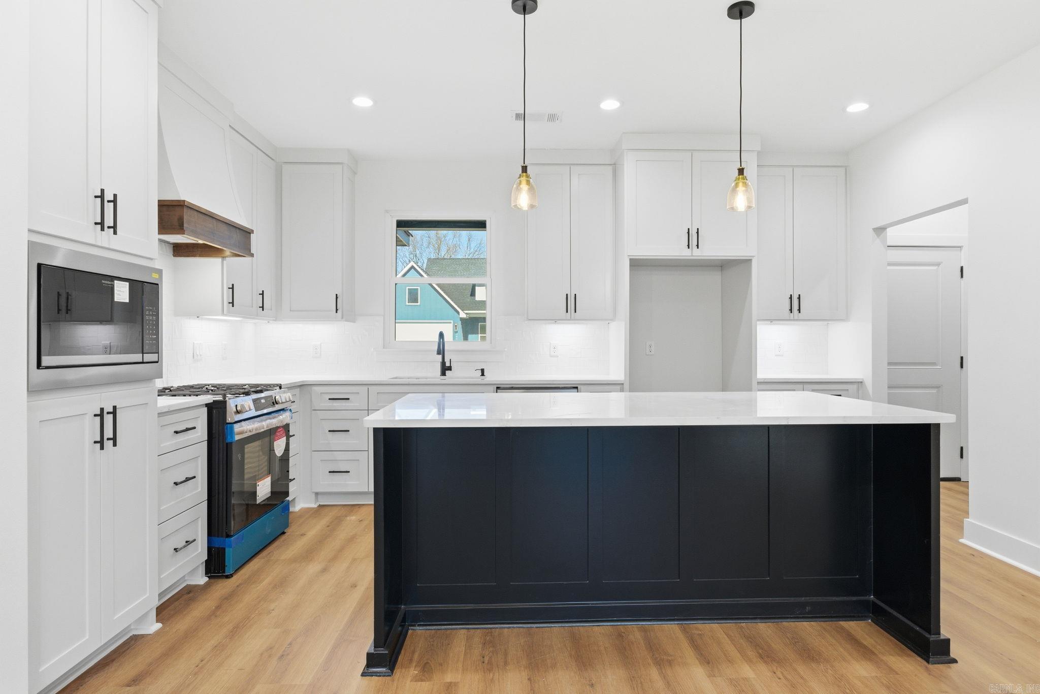 SARATOGA PLACE SUBDIVISION - Residential