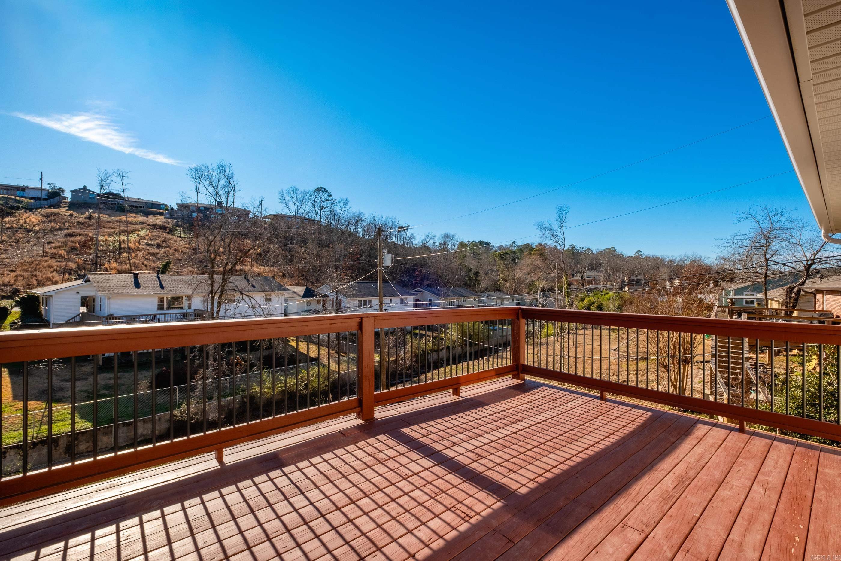 KINGWOOD PLACE - Residential