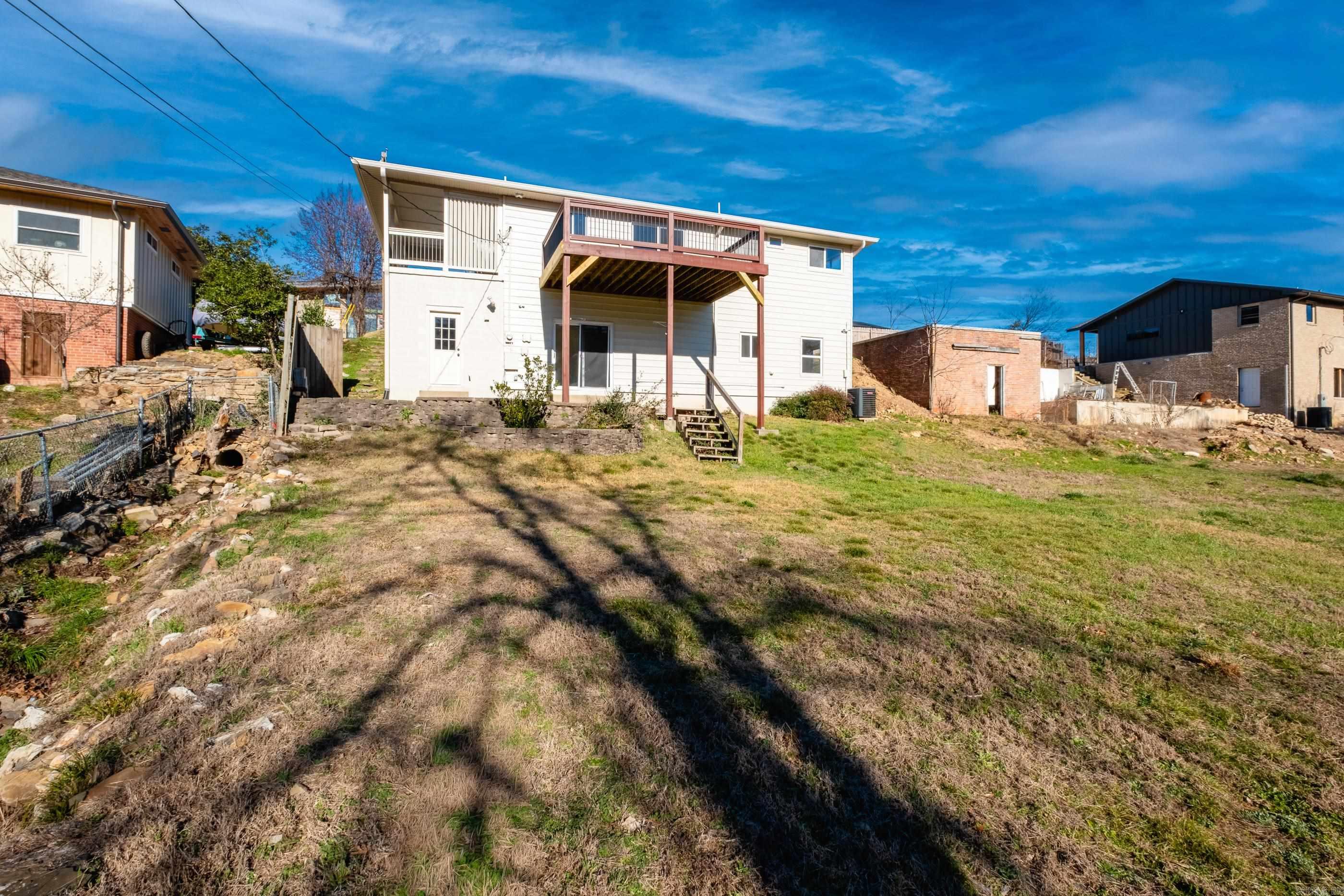 KINGWOOD PLACE - Residential