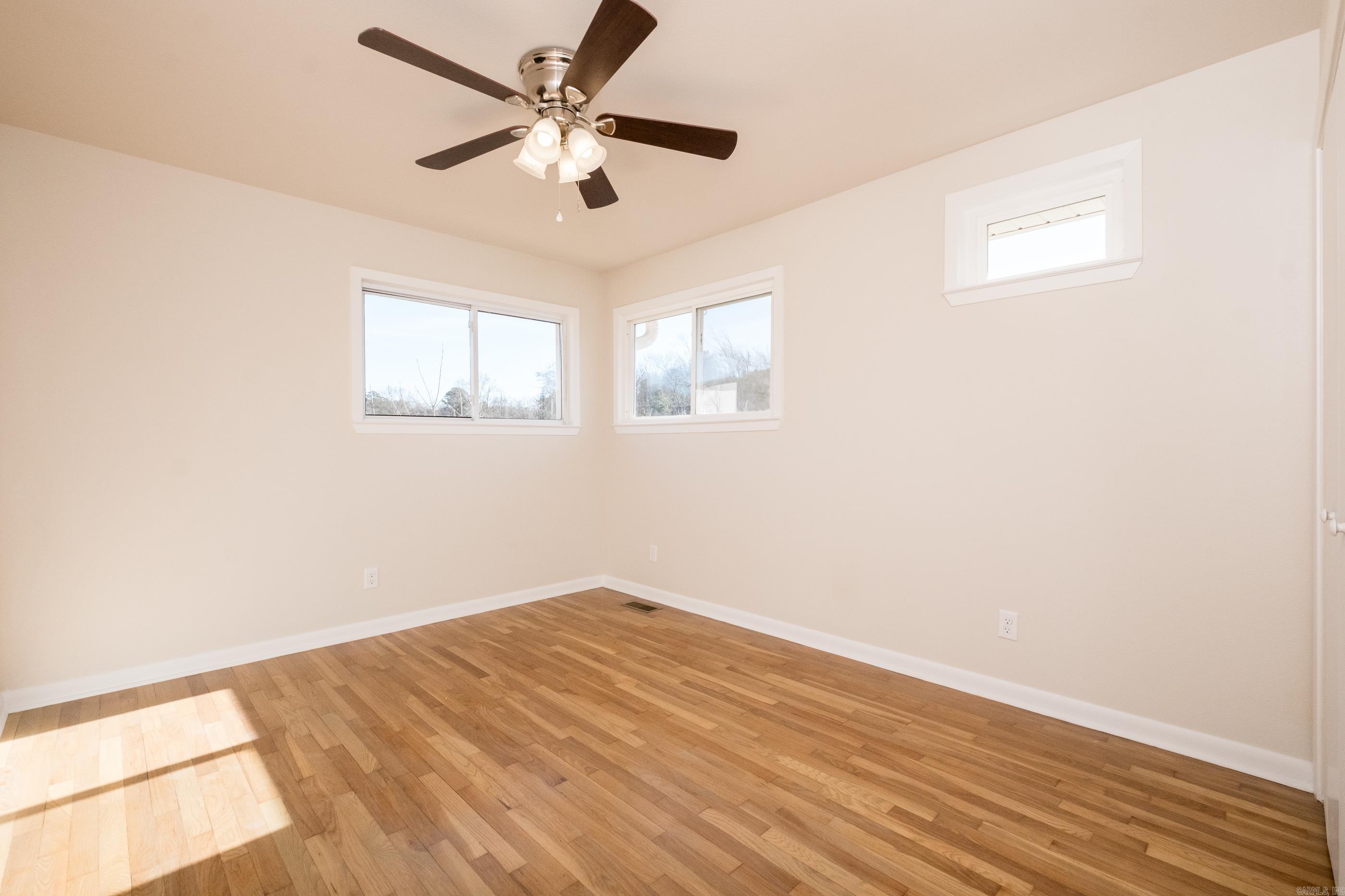 KINGWOOD PLACE - Residential