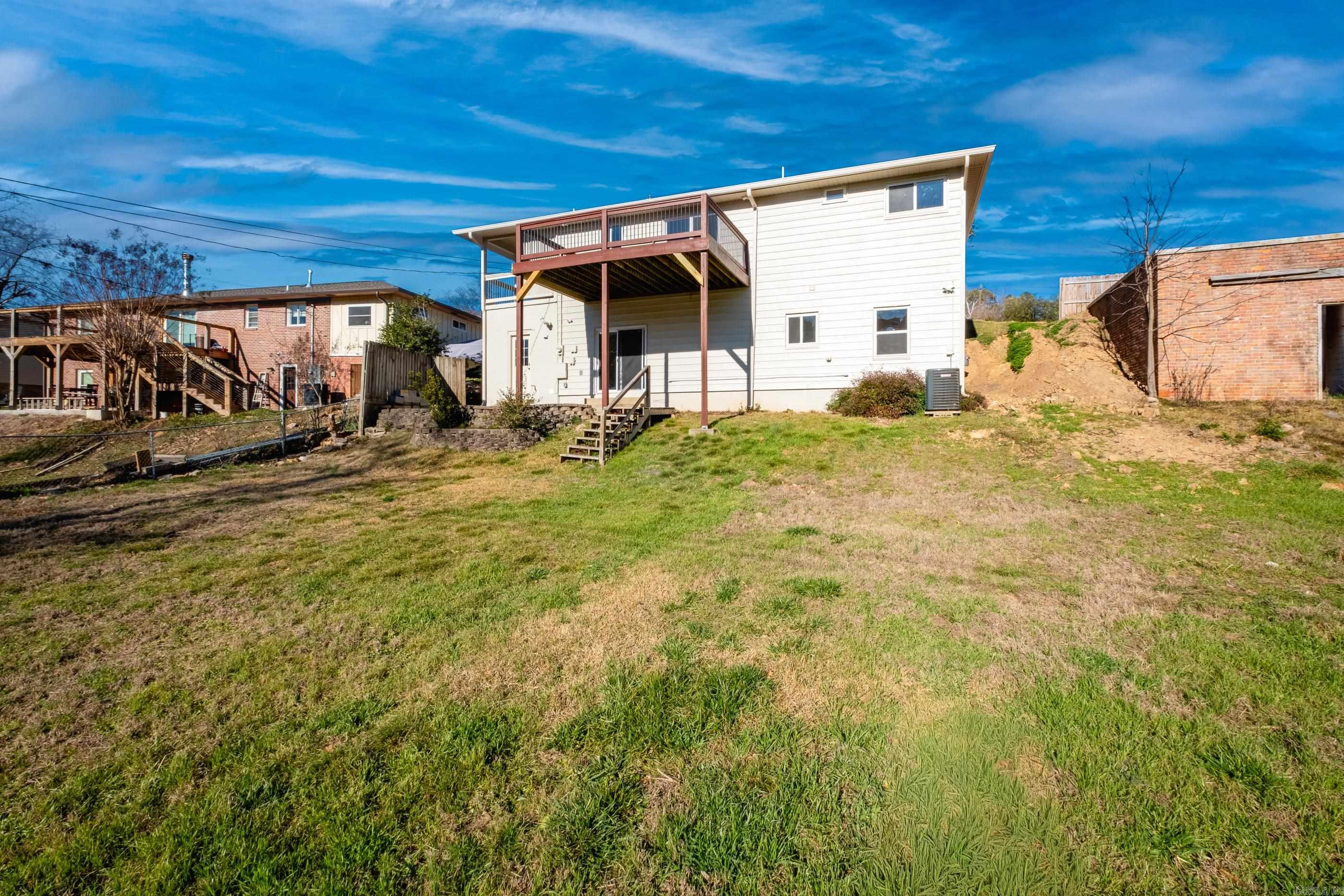 KINGWOOD PLACE - Residential