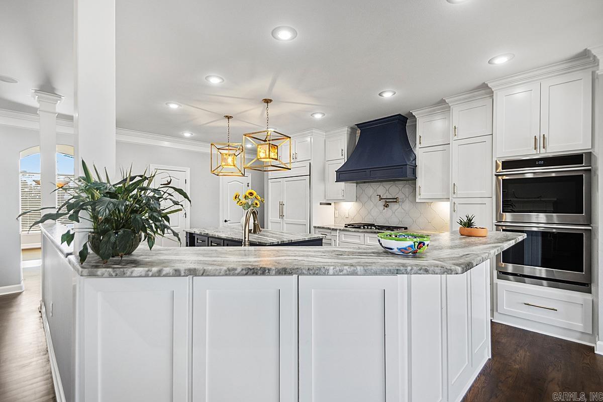 WOODLANDS EDGE - Residential