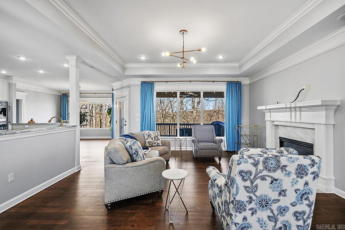 WOODLANDS EDGE - Residential