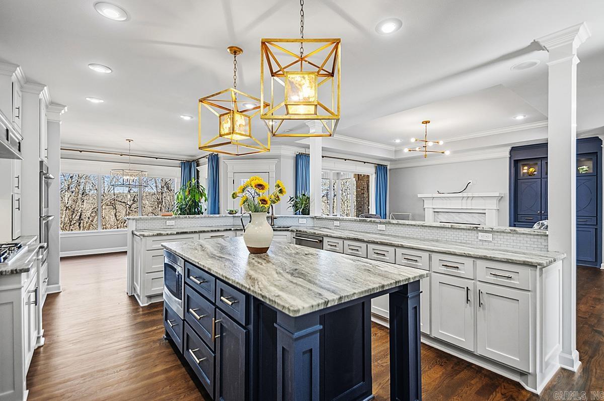 WOODLANDS EDGE - Residential