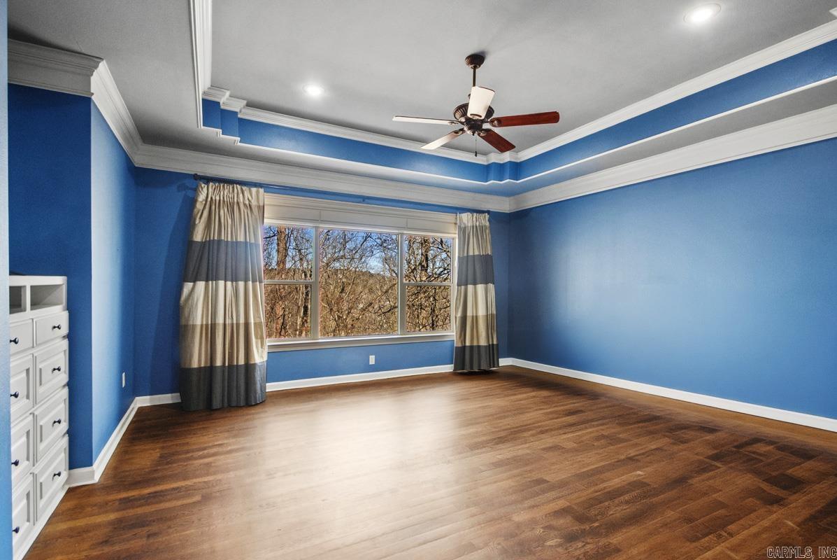 WOODLANDS EDGE - Residential