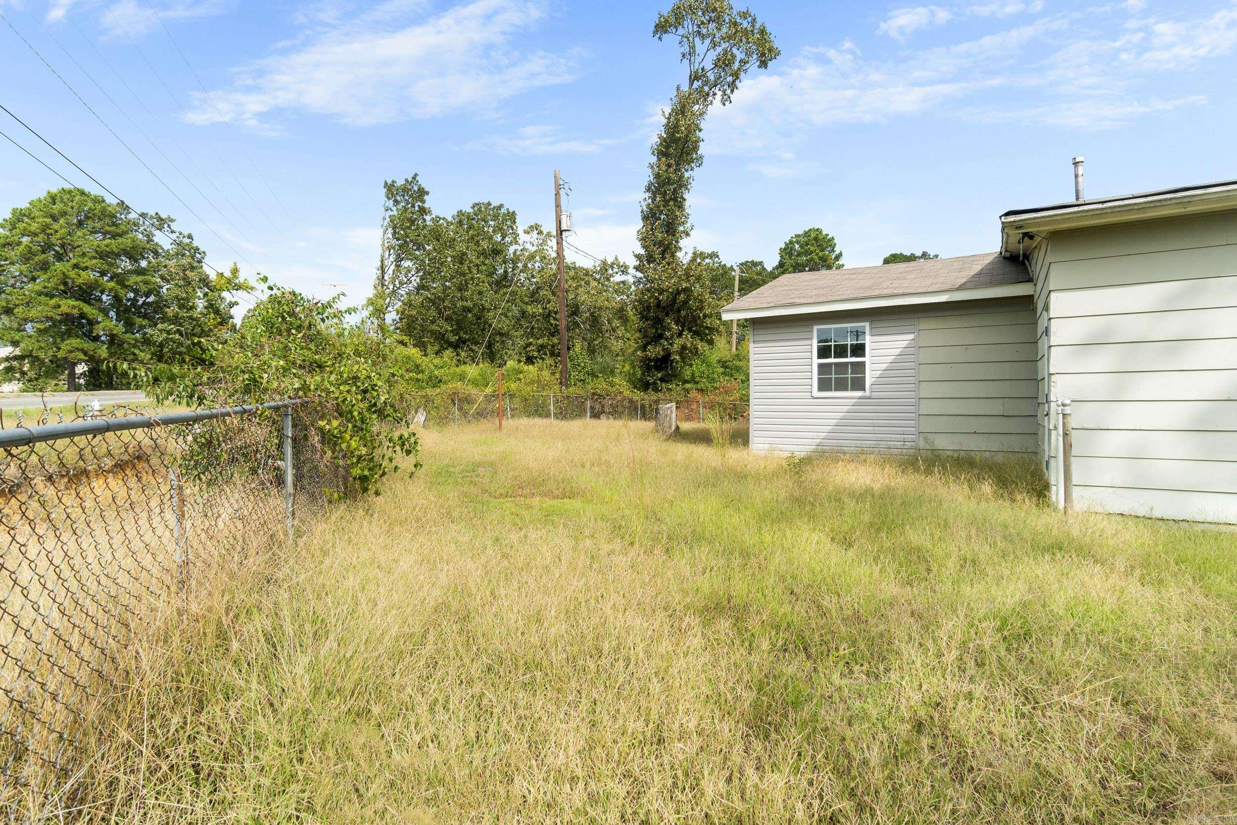 GLENOAKS - Residential