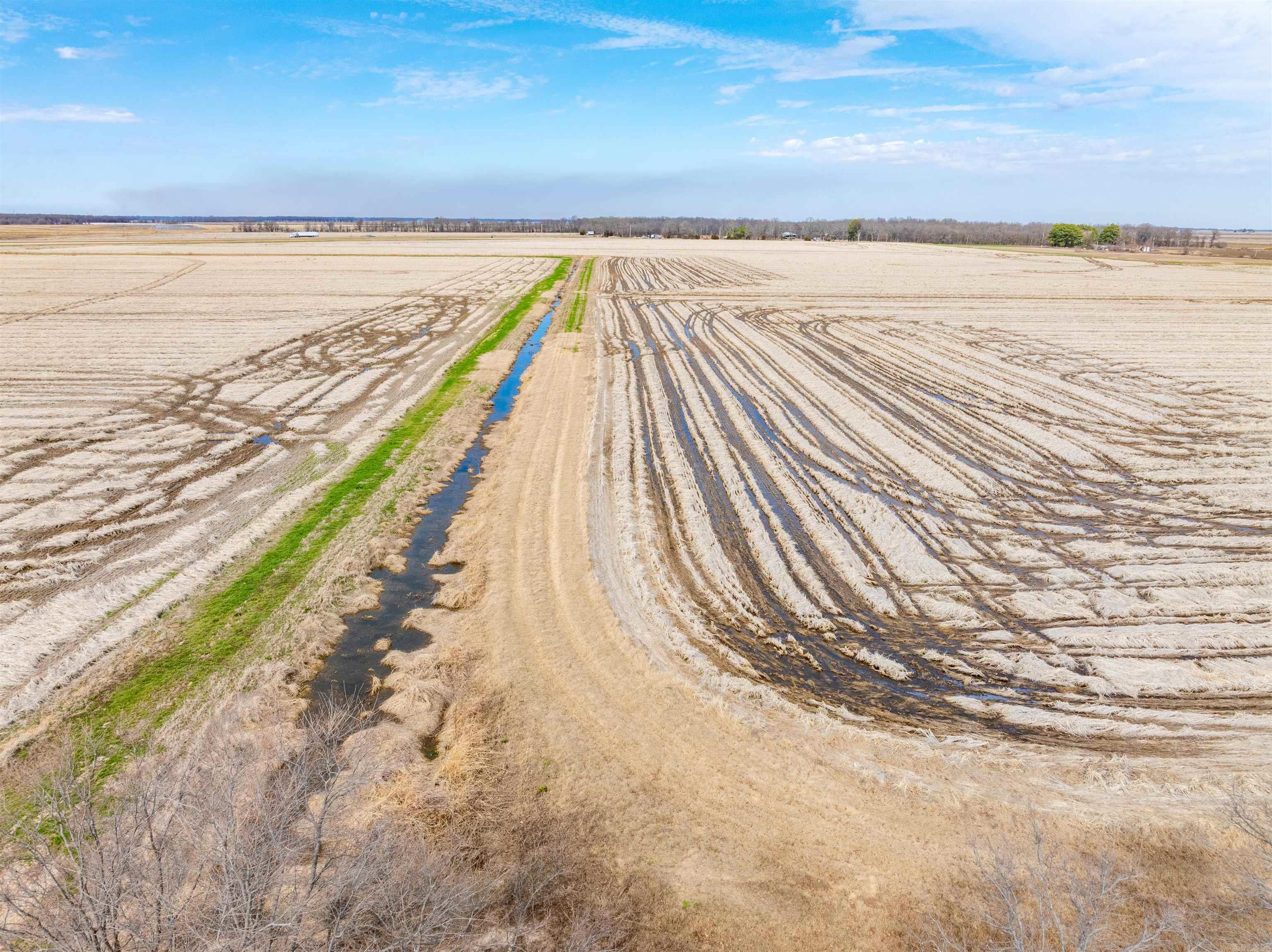 Metes & Bounds - Farm