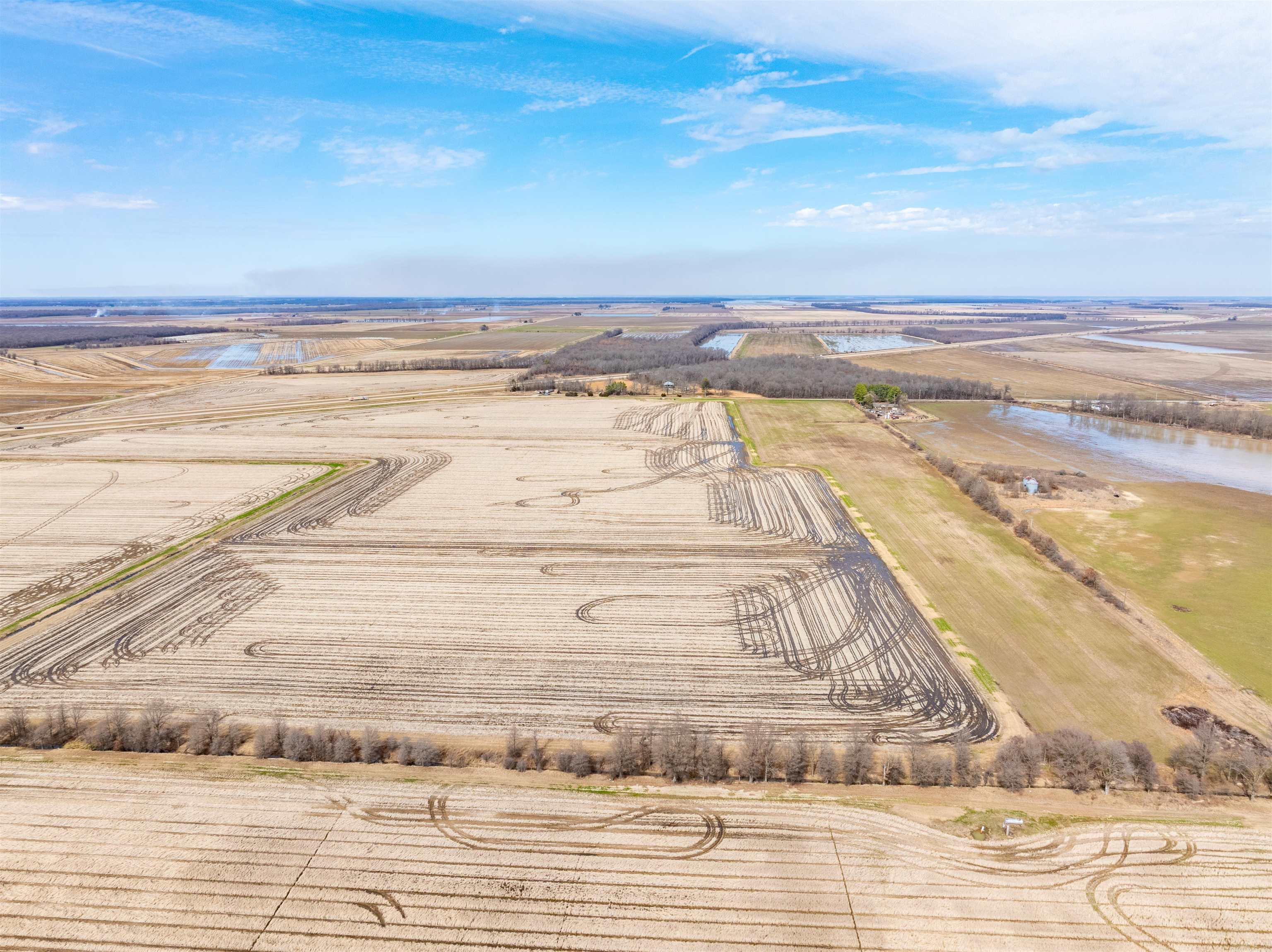 Metes & Bounds - Farm