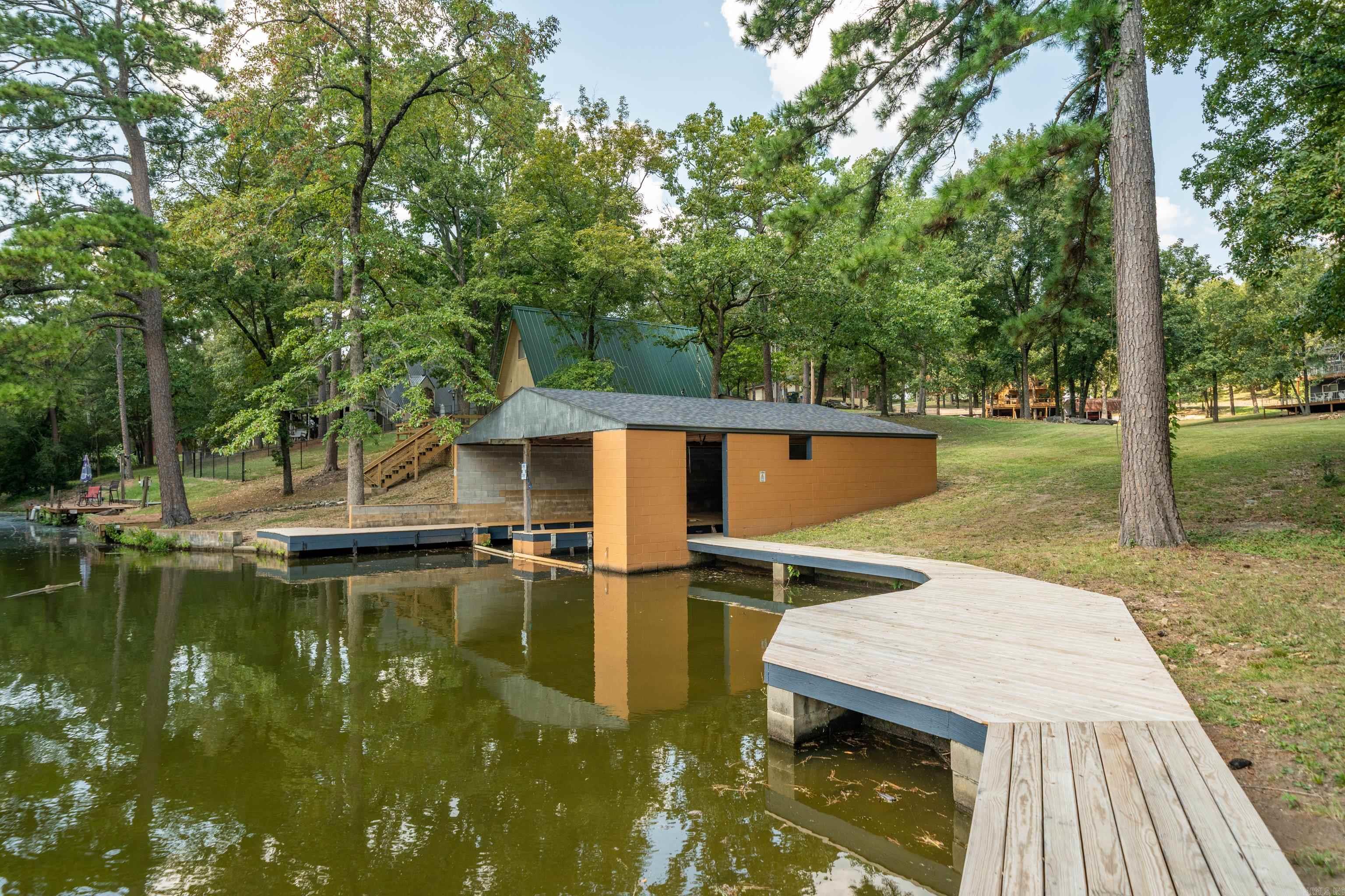 BOLL ESTATES - Residential