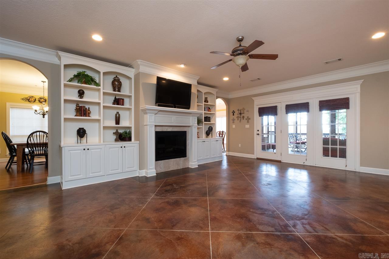 THE VILLAGES OF WELLINGTON - Residential