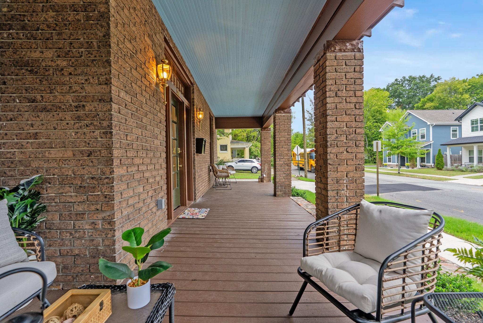 Metes & Bounds - Residential