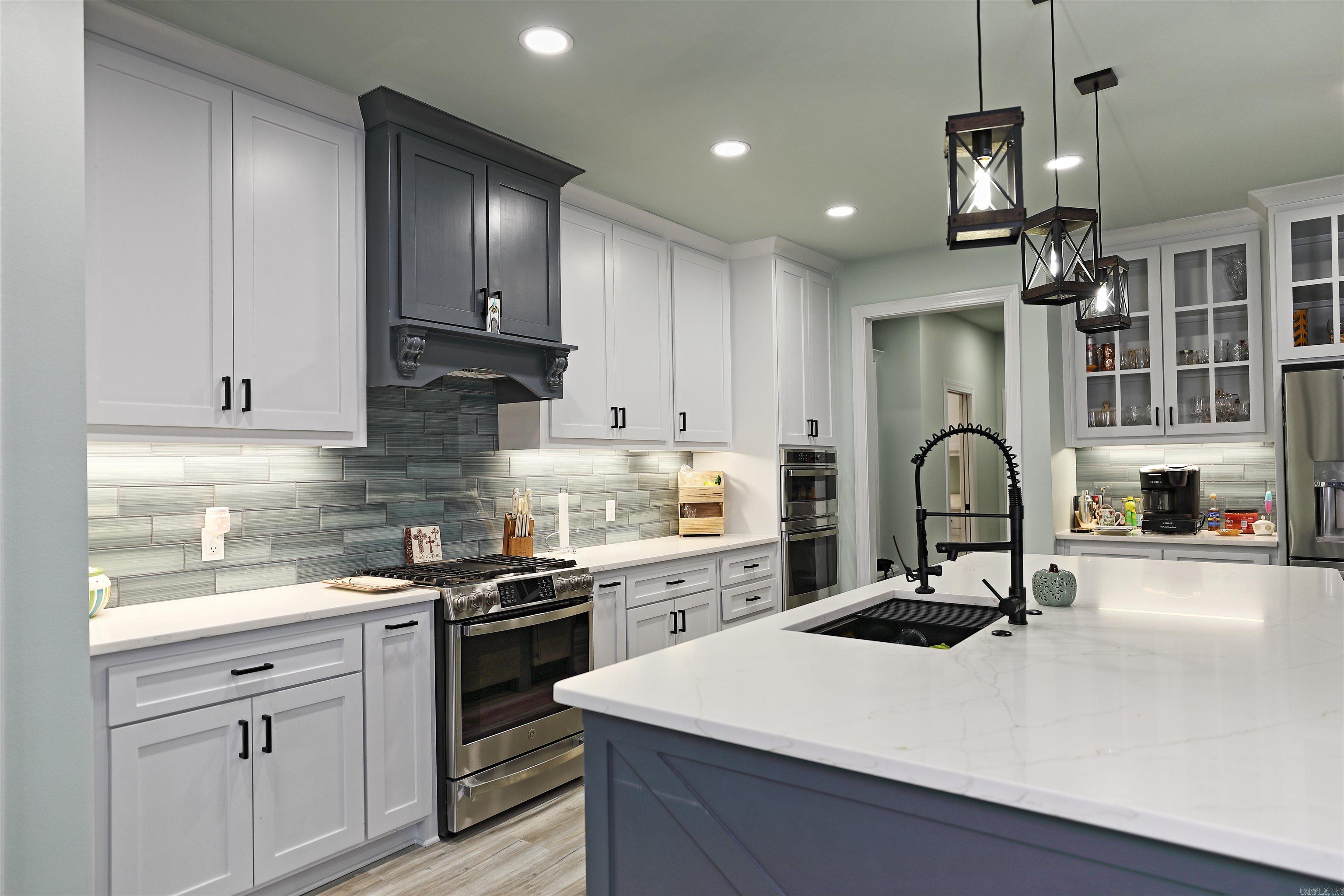 Shannon Oaks - Residential