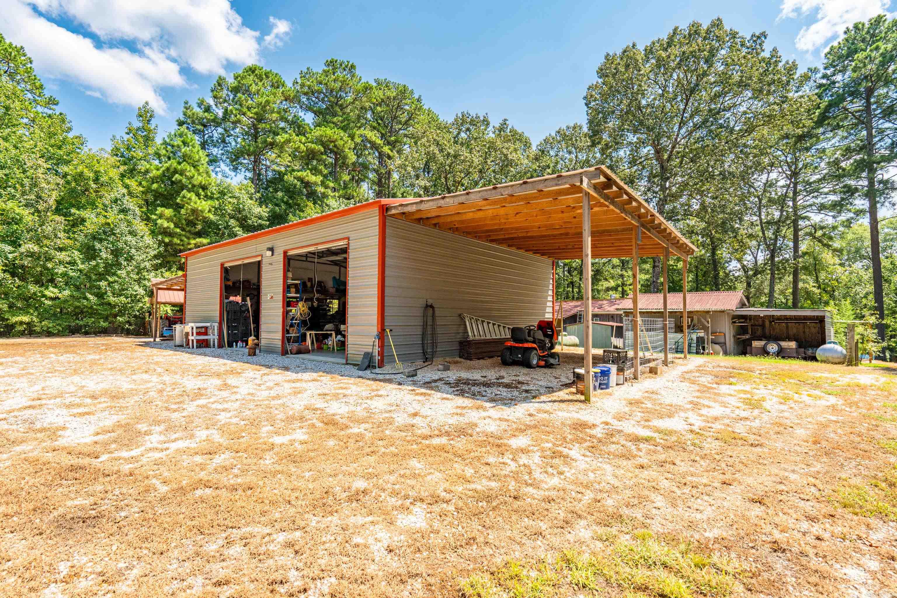 Metes & Bounds - Residential