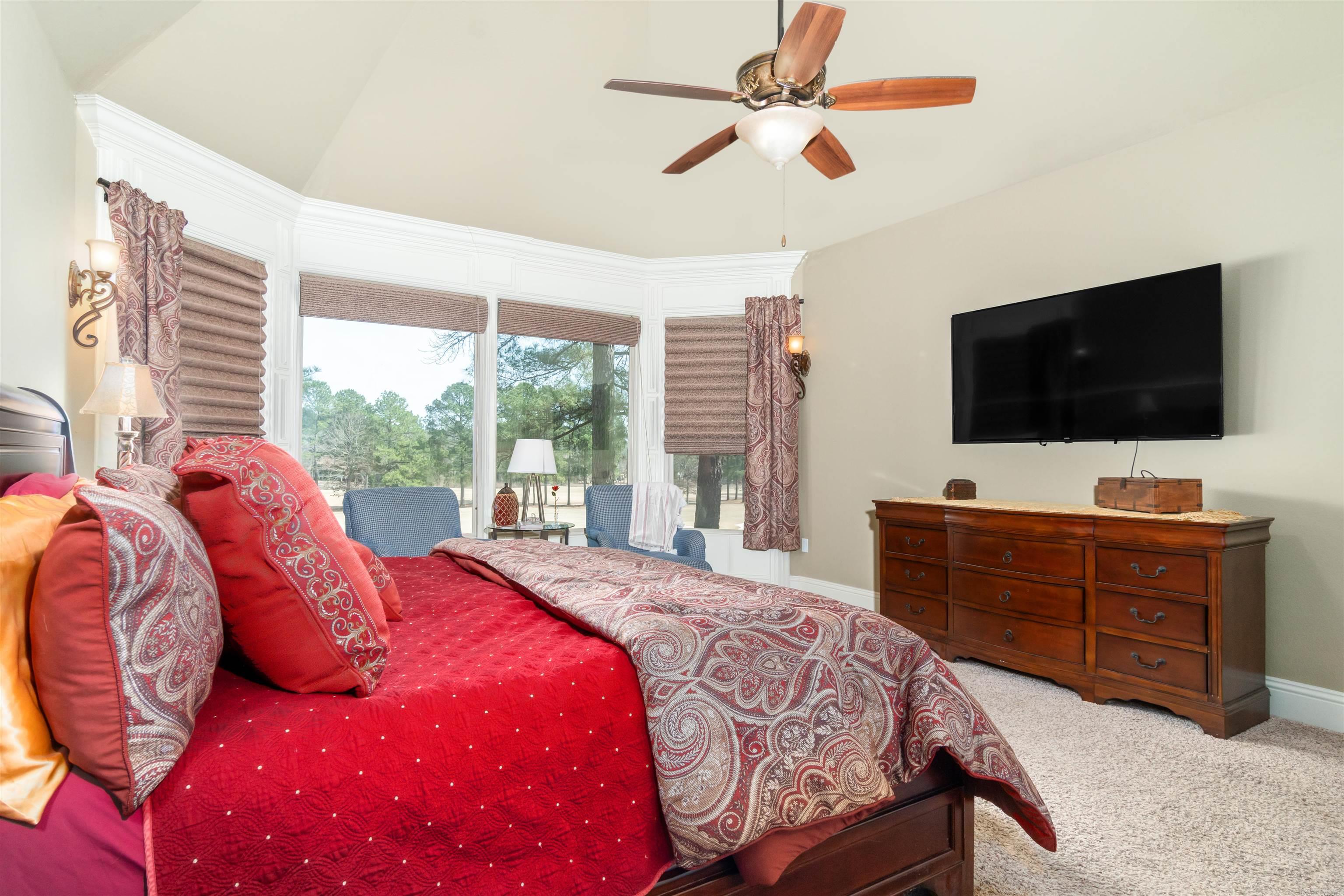 ISABELLA GOLF COURSE - Residential