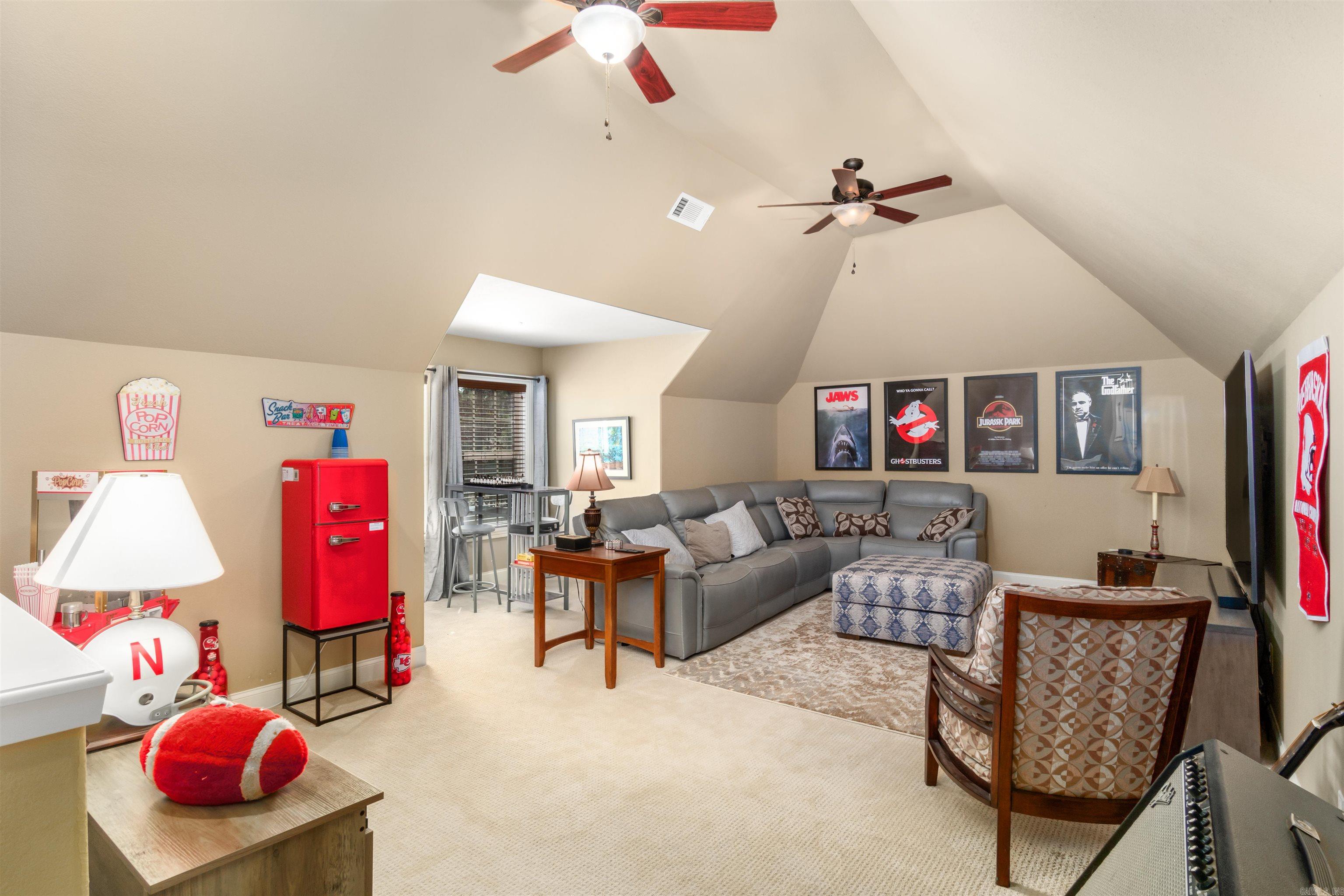 ISABELLA GOLF COURSE - Residential