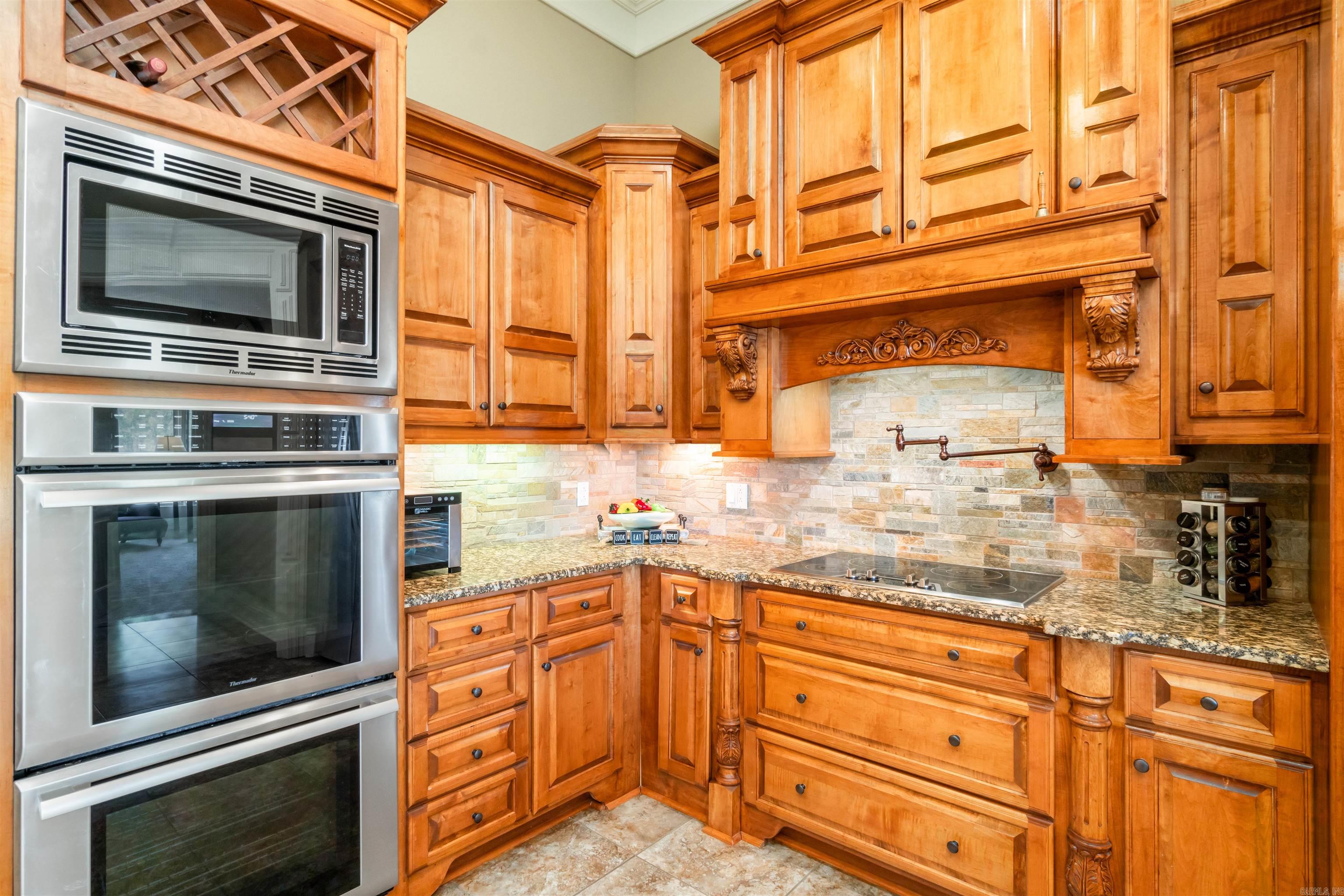 ISABELLA GOLF COURSE - Residential