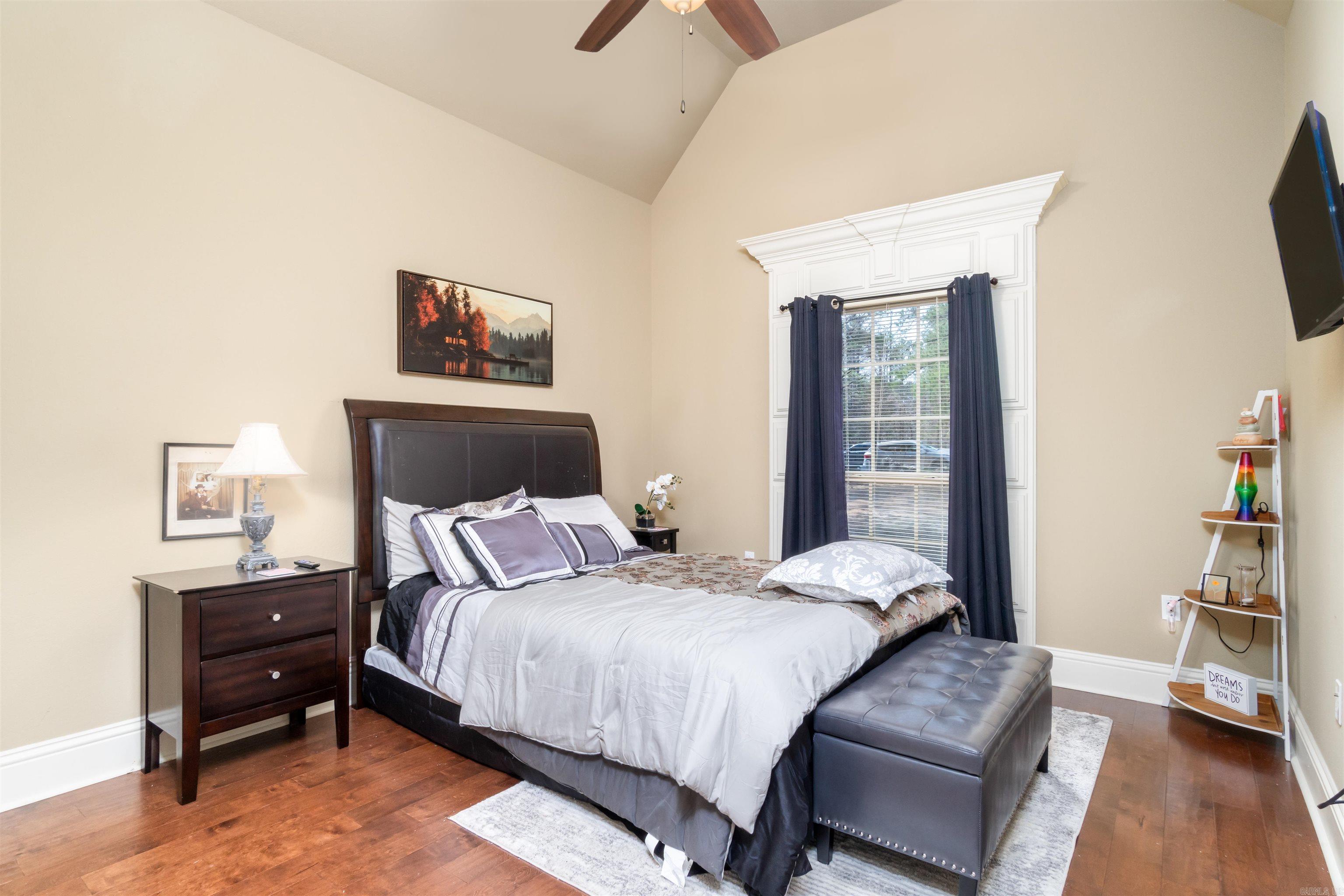 ISABELLA GOLF COURSE - Residential