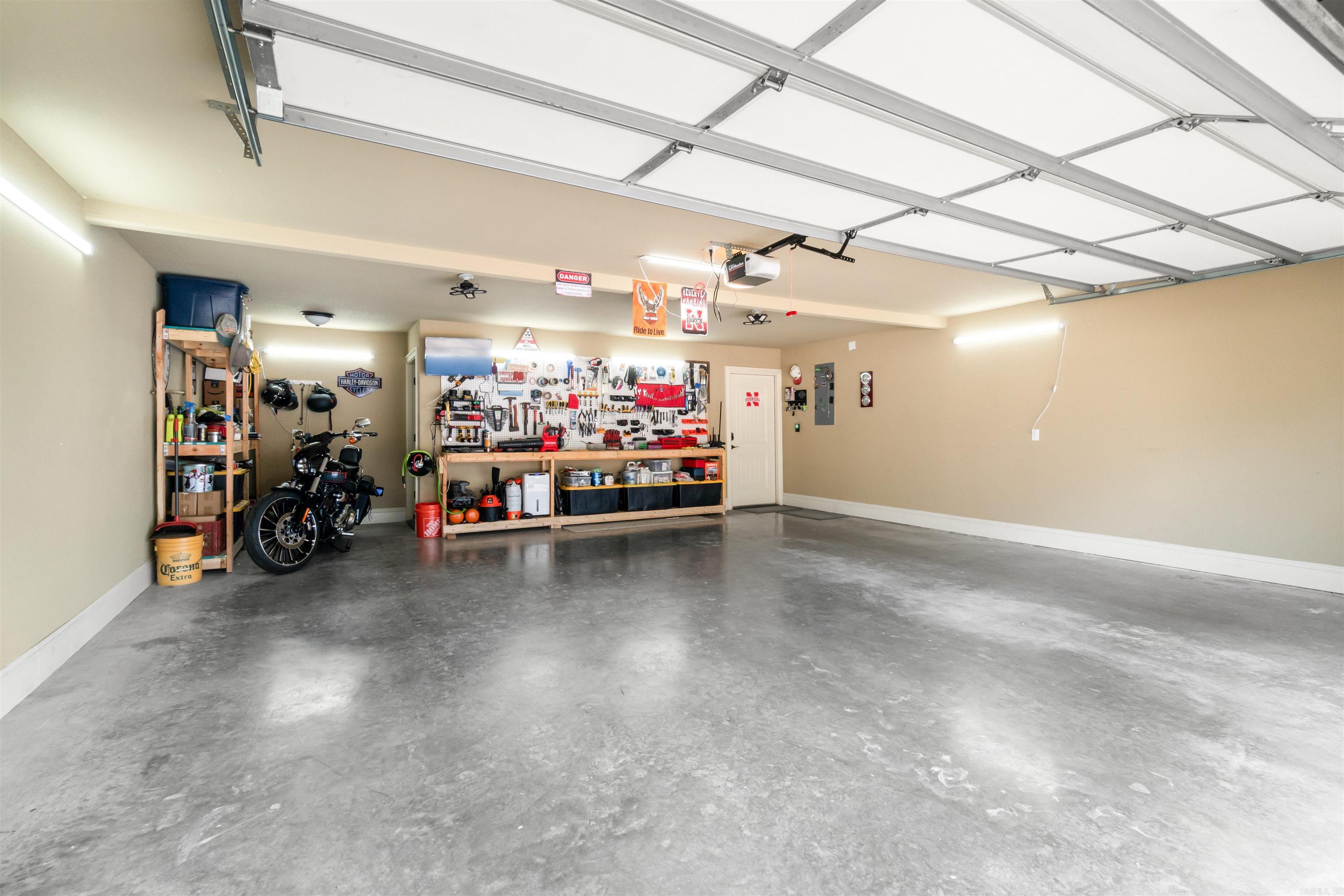 ISABELLA GOLF COURSE - Residential