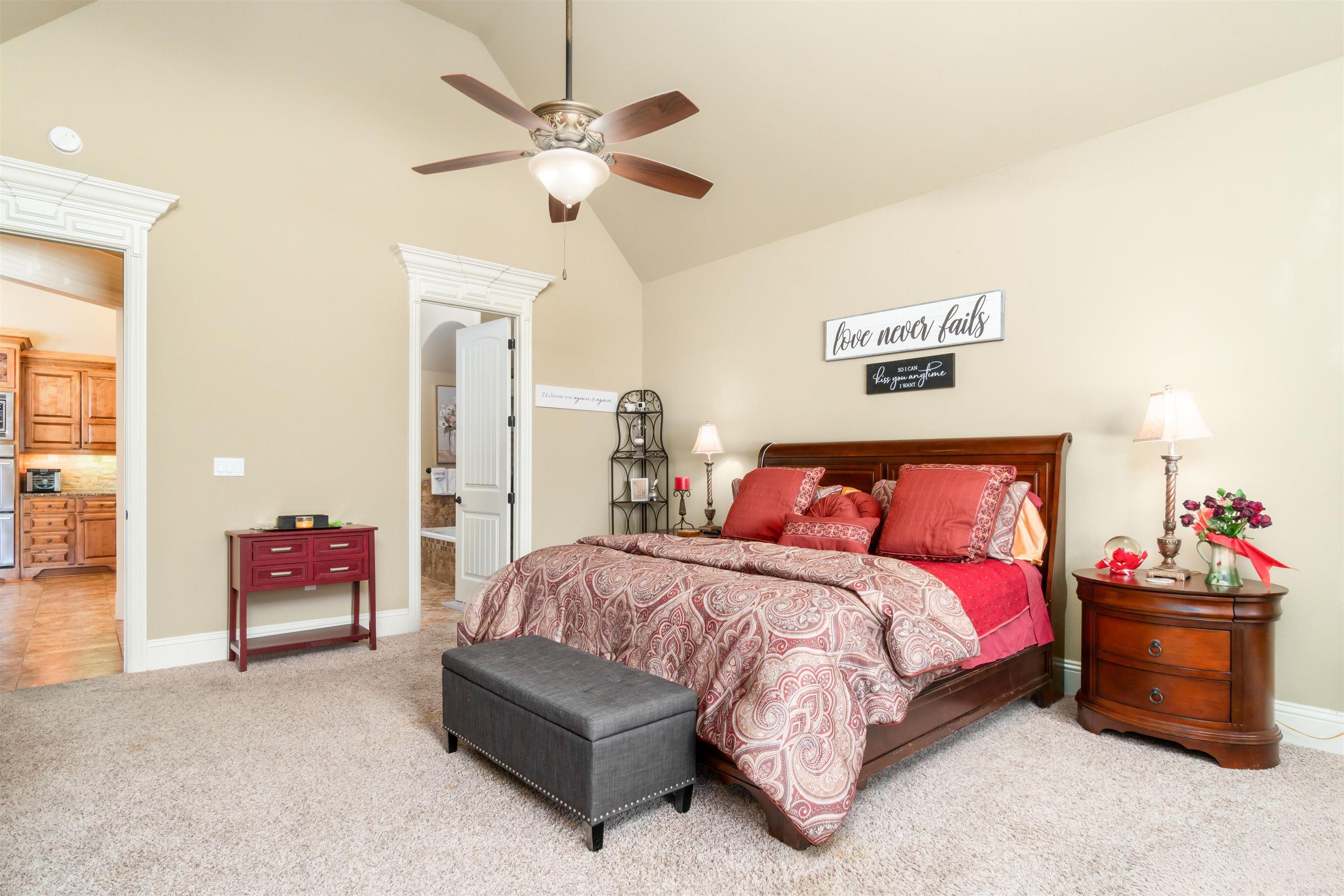 ISABELLA GOLF COURSE - Residential