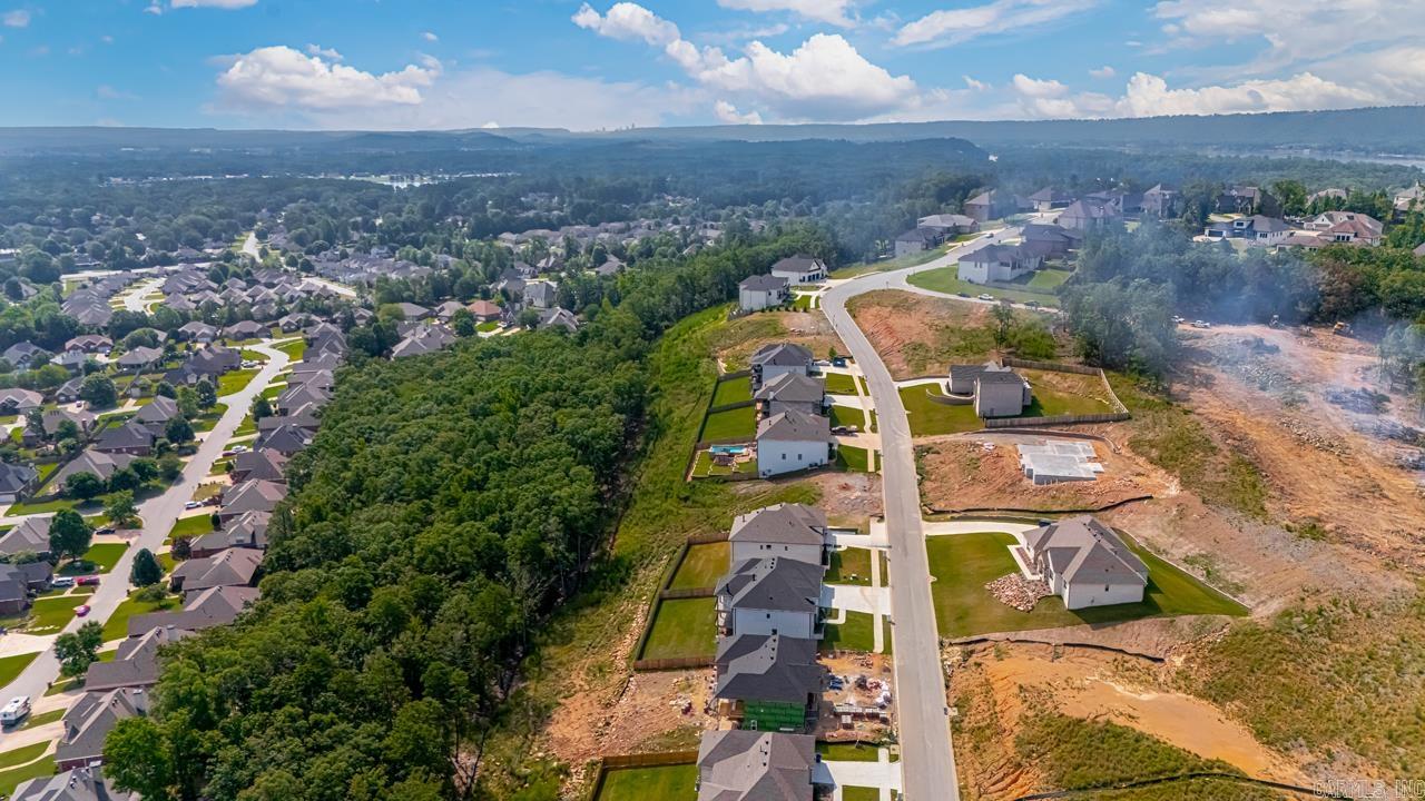 MAUMELLE VALLEY ESTATES - Residential