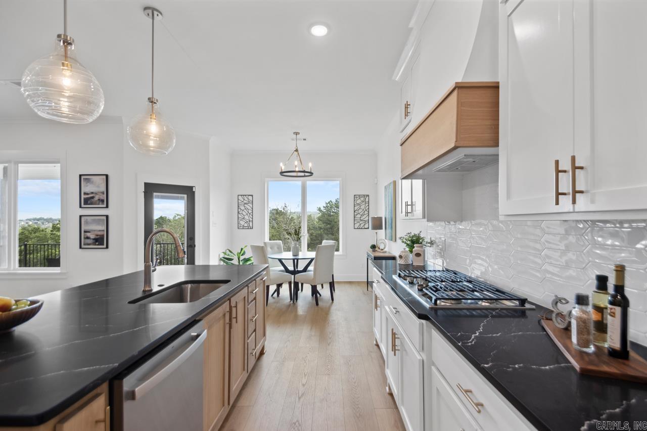 MAUMELLE VALLEY ESTATES - Residential