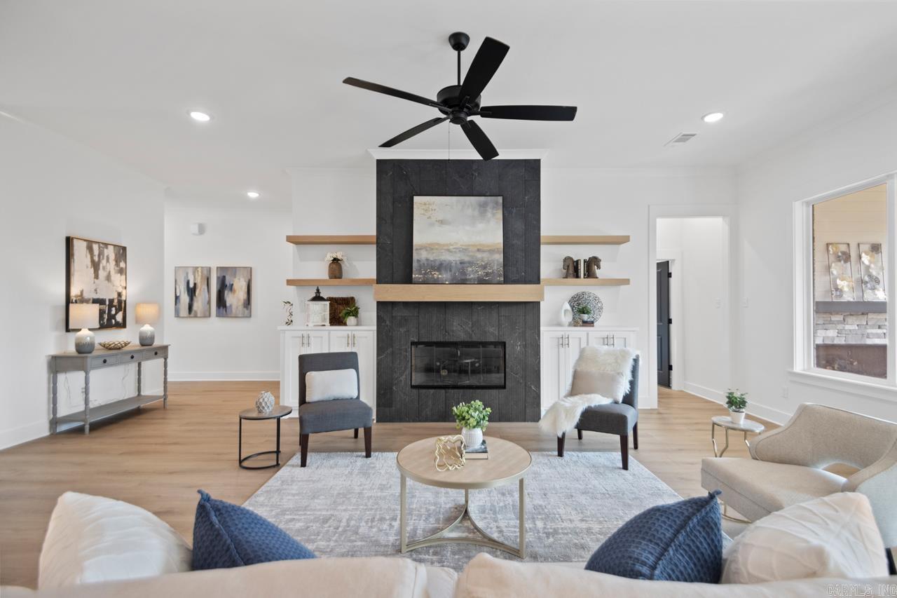 MAUMELLE VALLEY ESTATES - Residential