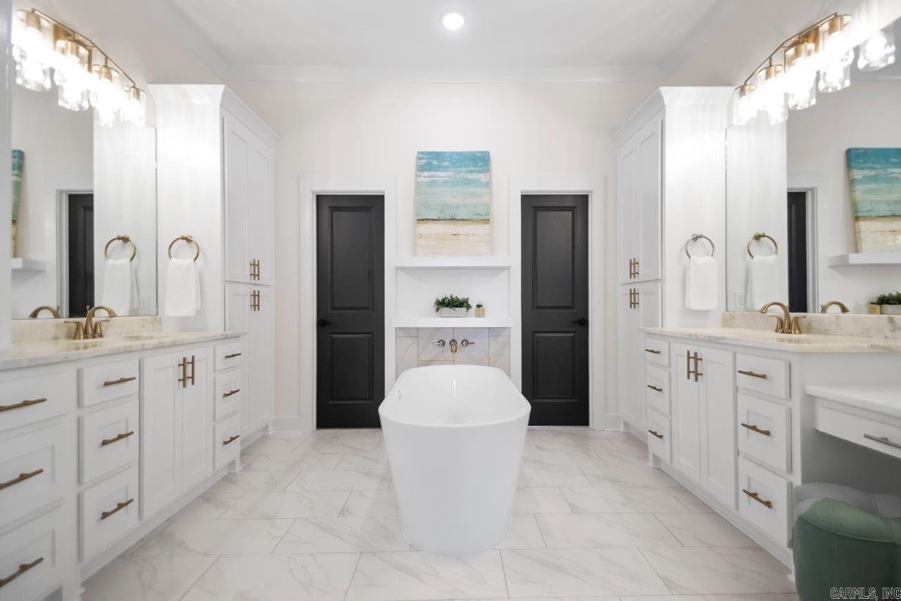 MAUMELLE VALLEY ESTATES - Residential