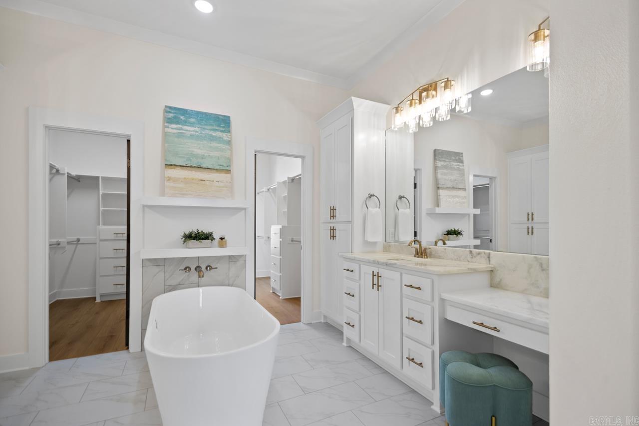 MAUMELLE VALLEY ESTATES - Residential