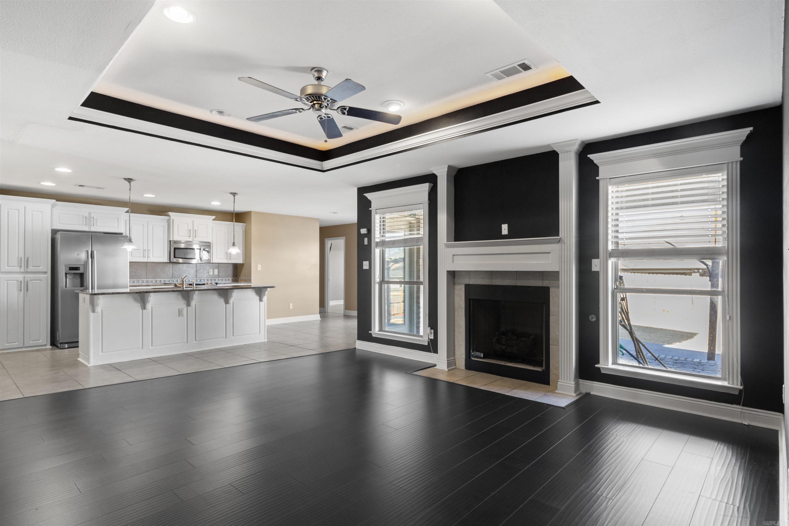 BASE MEADOWS ADDN - Residential