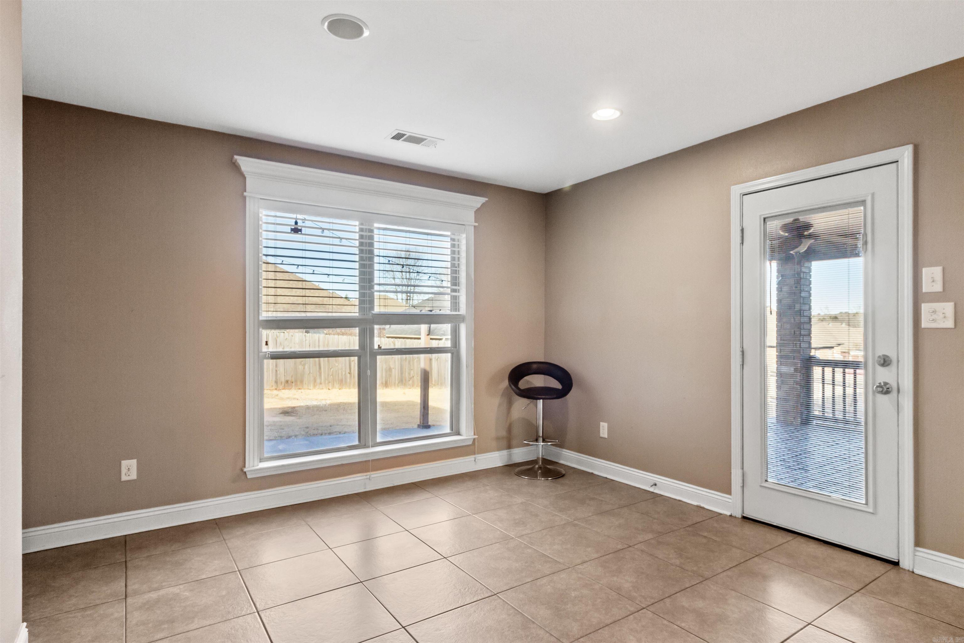 BASE MEADOWS ADDN - Residential