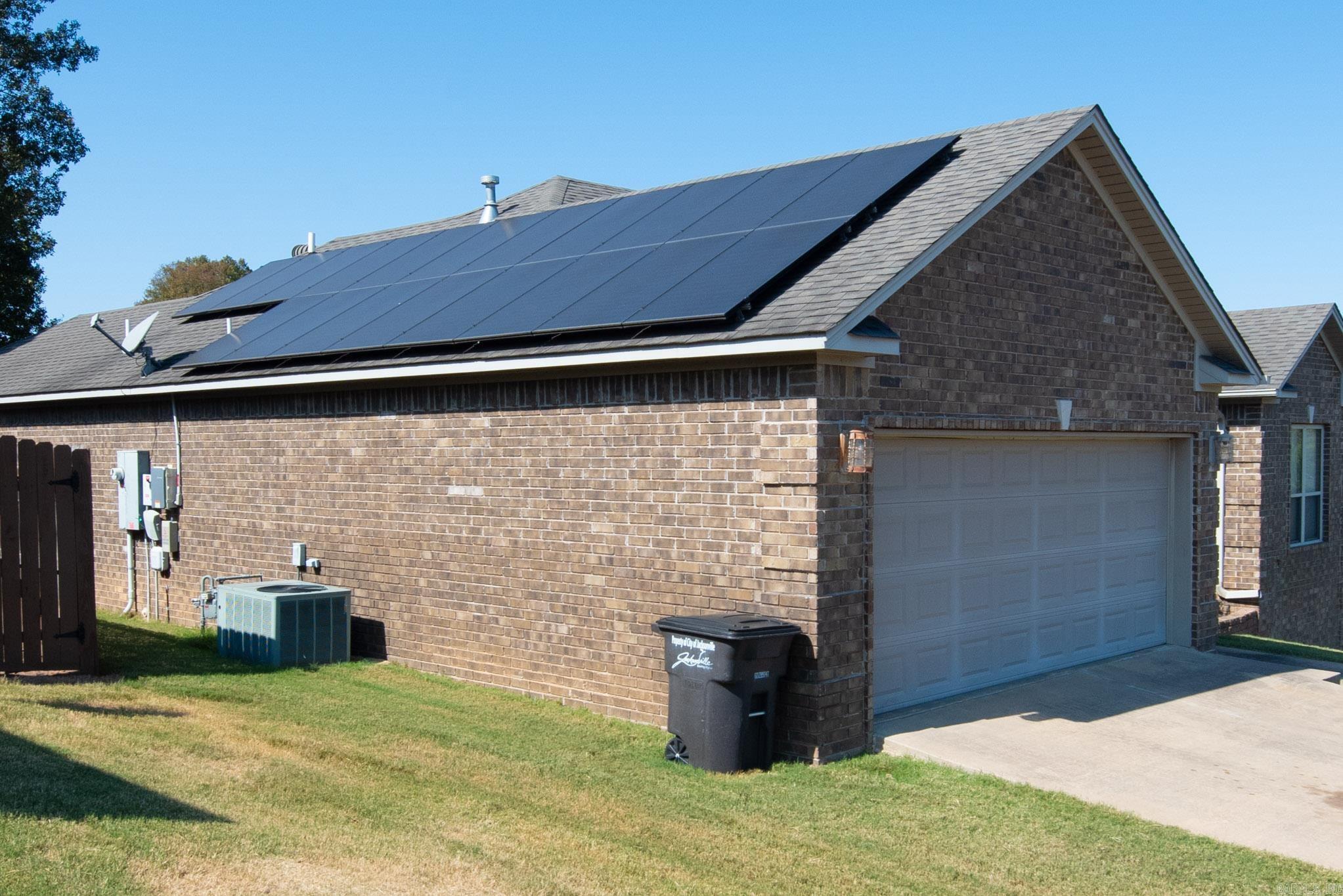 BASE MEADOWS ADDN - Residential