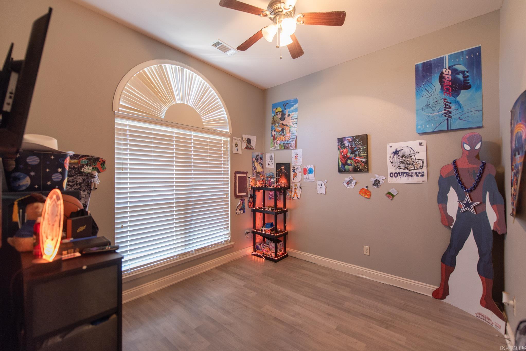 BASE MEADOWS ADDN - Residential