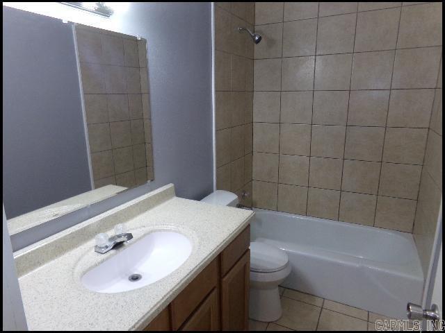 BEEBE OUTLOTS - Residential Lease