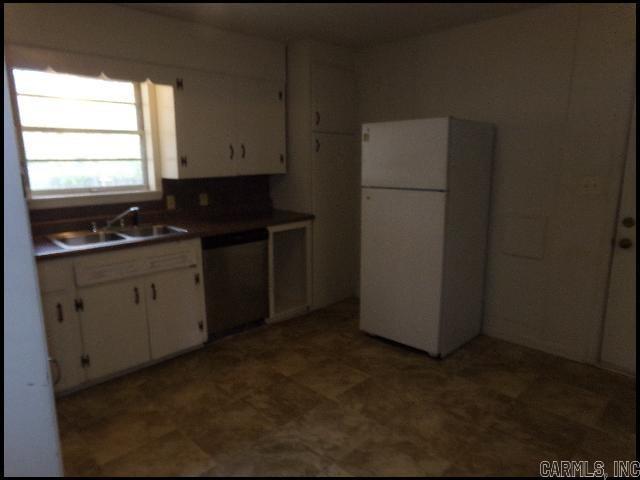 BEEBE OUTLOTS - Residential Lease