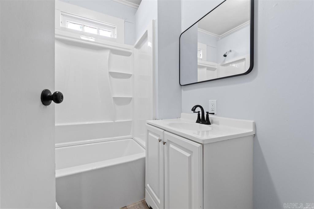 LANDRETH & COX - Residential