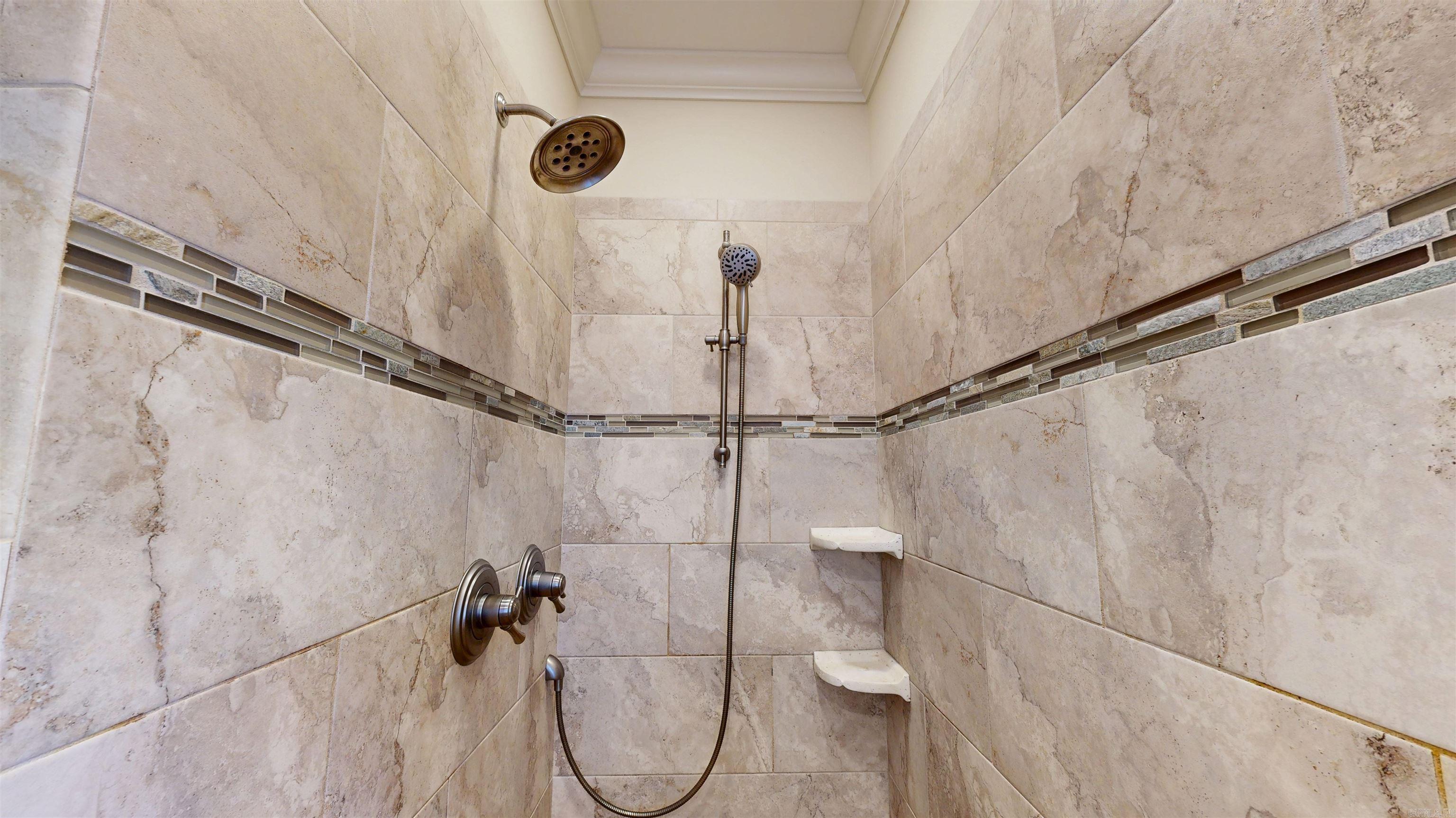 CHENAL VALLEY TOURNAY CIRCLE - Residential