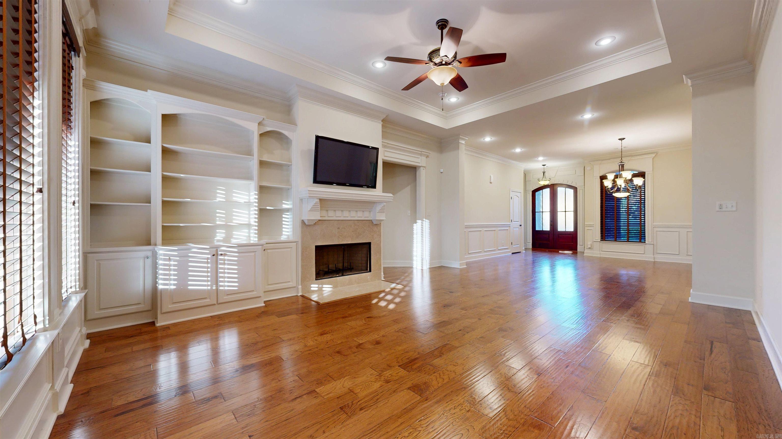 CHENAL VALLEY TOURNAY CIRCLE - Residential