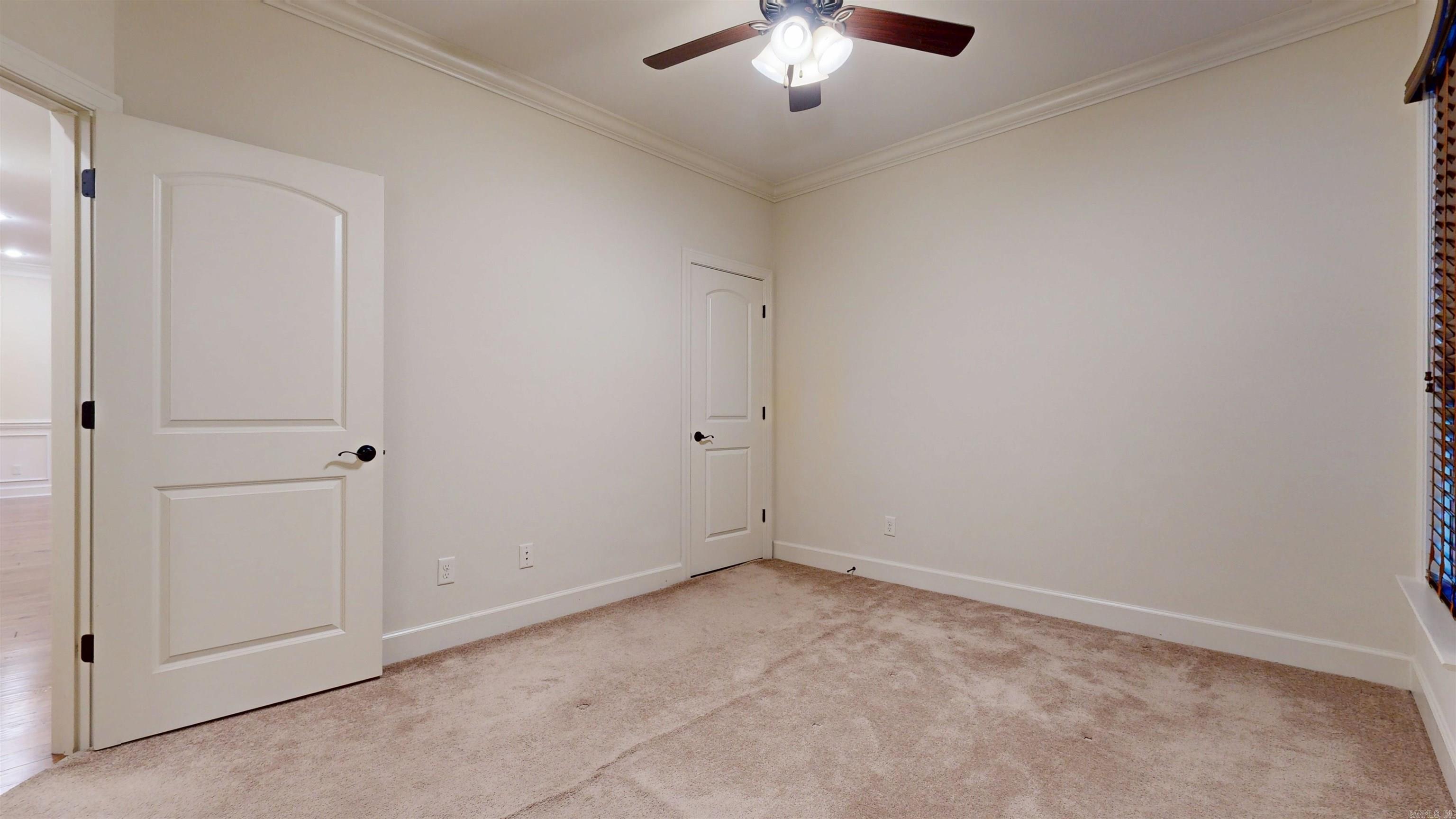 CHENAL VALLEY TOURNAY CIRCLE - Residential