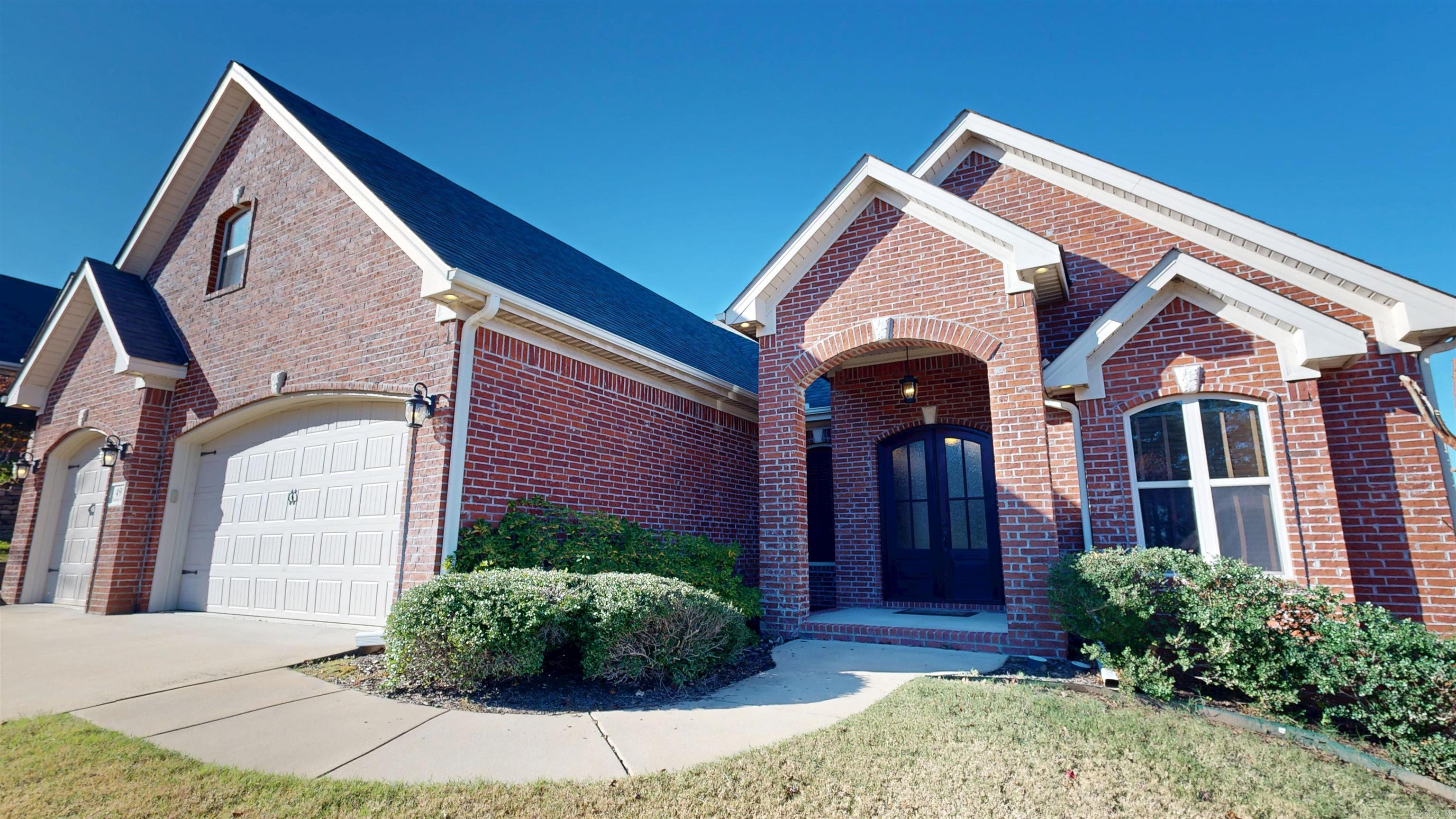 CHENAL VALLEY TOURNAY CIRCLE - Residential