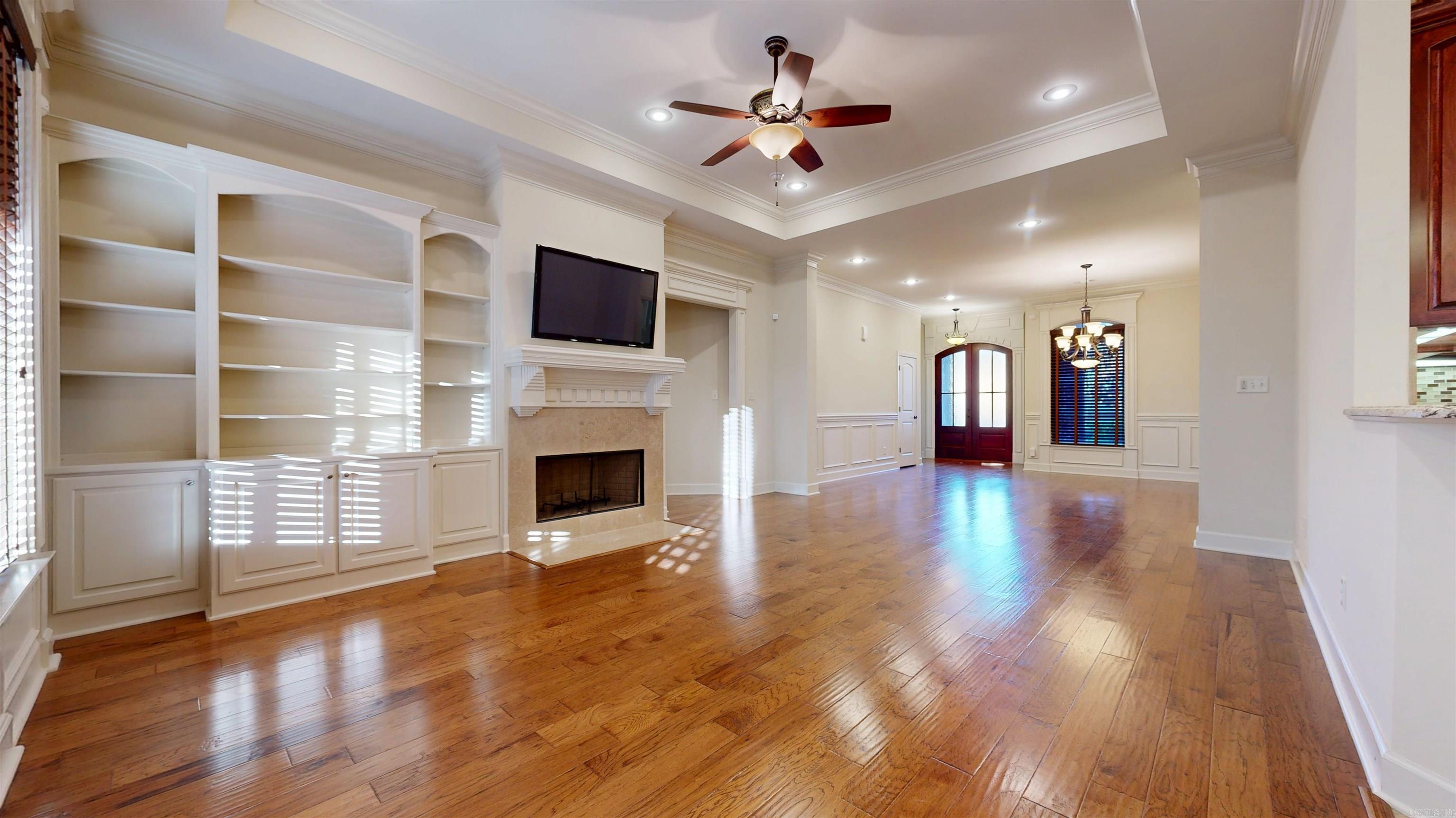 CHENAL VALLEY TOURNAY CIRCLE - Residential