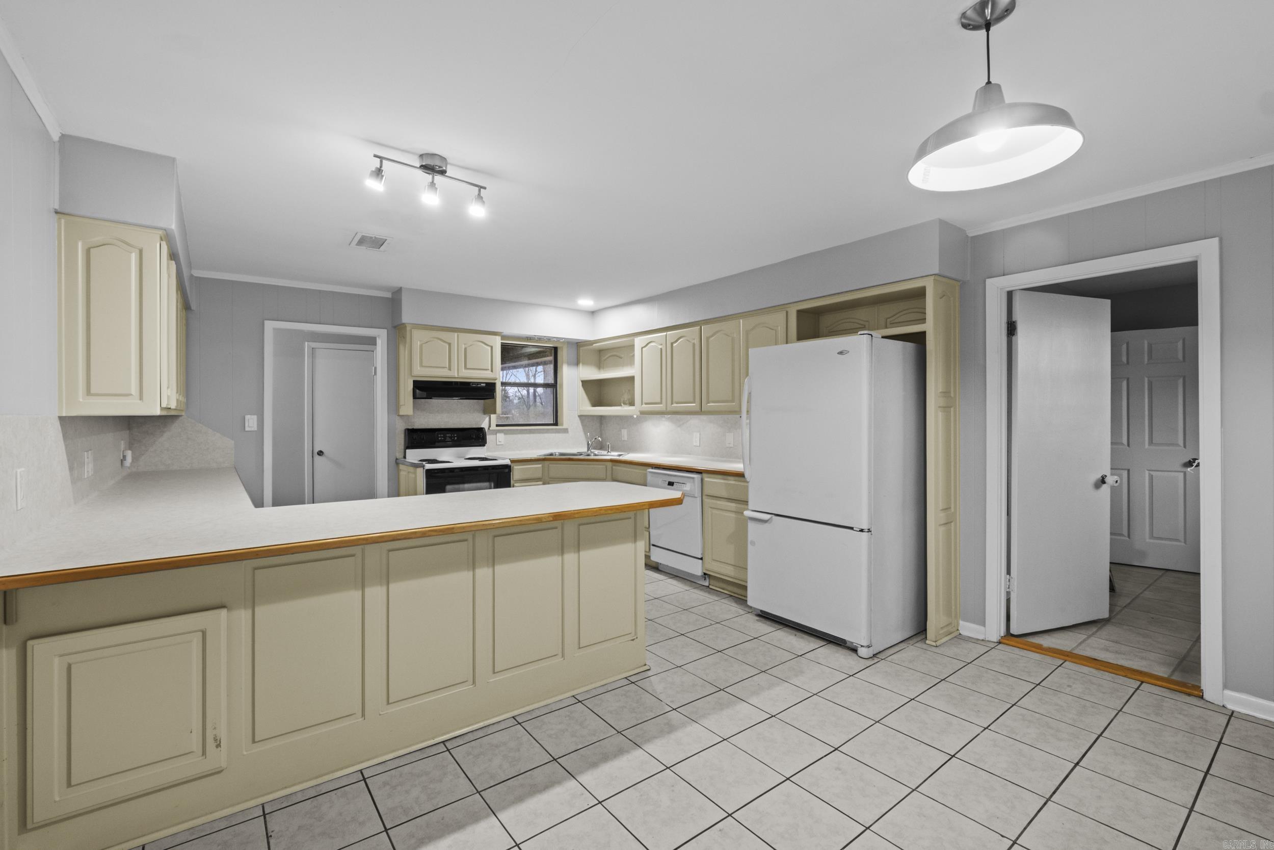 BEEBE OUTLOTS - Residential