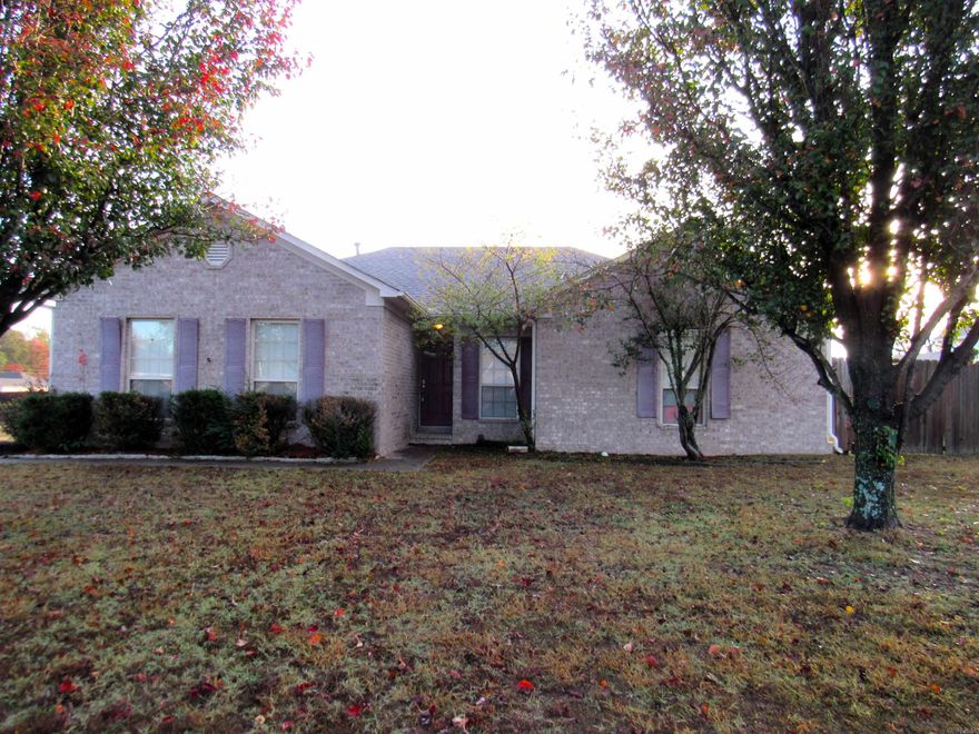 Priced to sell! Check out this cute home on a nice corner lot in Ward. Great for a first time homebuyer and RD eligible! Selling As is.