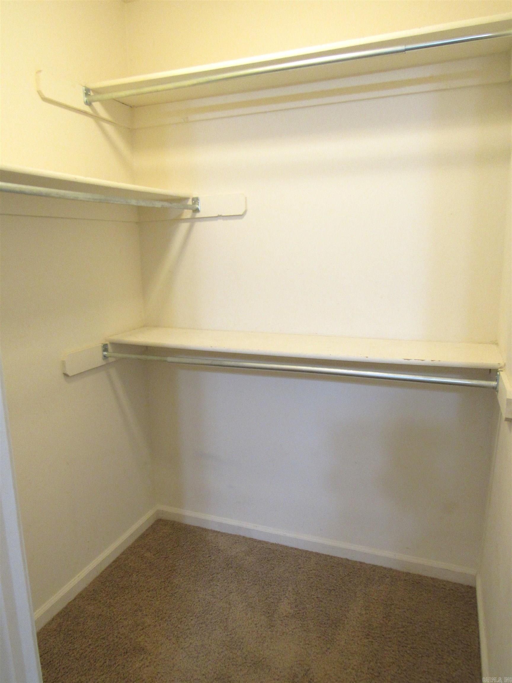 MOON RIDGE ESTATES - Residential