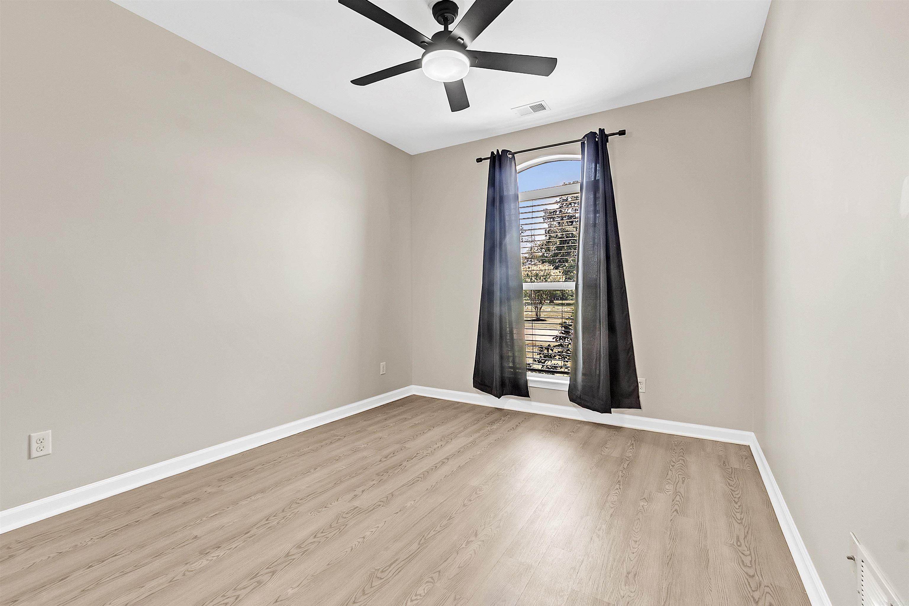 ST JOHN'S LANDING - Residential