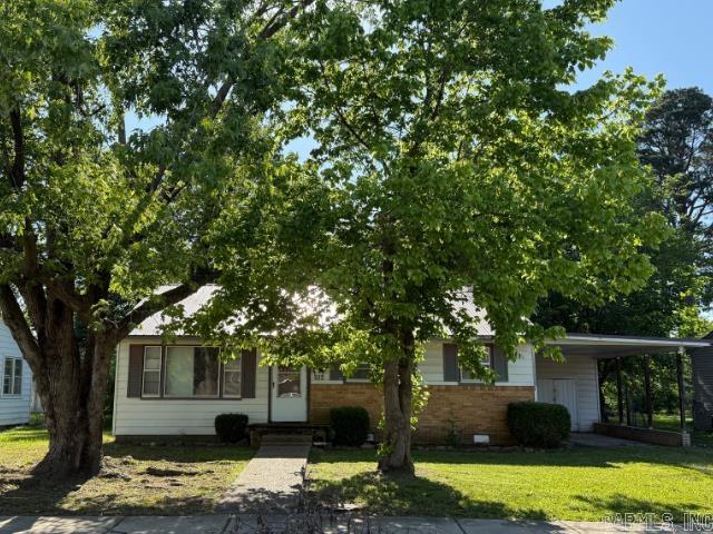 Investor special! This 3 bedroom, 1 bath home is full of potential and just waiting for the right person to bring it back to life. With a little TLC and some elbow grease, this could be a fantastic flip or rental opportunity. Itās nestled on a tree-lined street and features a large backyard, a carport with an attached storage room, and an eat-in kitchen. Plus, check out the beautiful original wood details ā the kind of character you just donāt find in newer homes. If you're ready to roll up your sleeves and restore the charm, this one is worth a look! Agents, please see remarks.