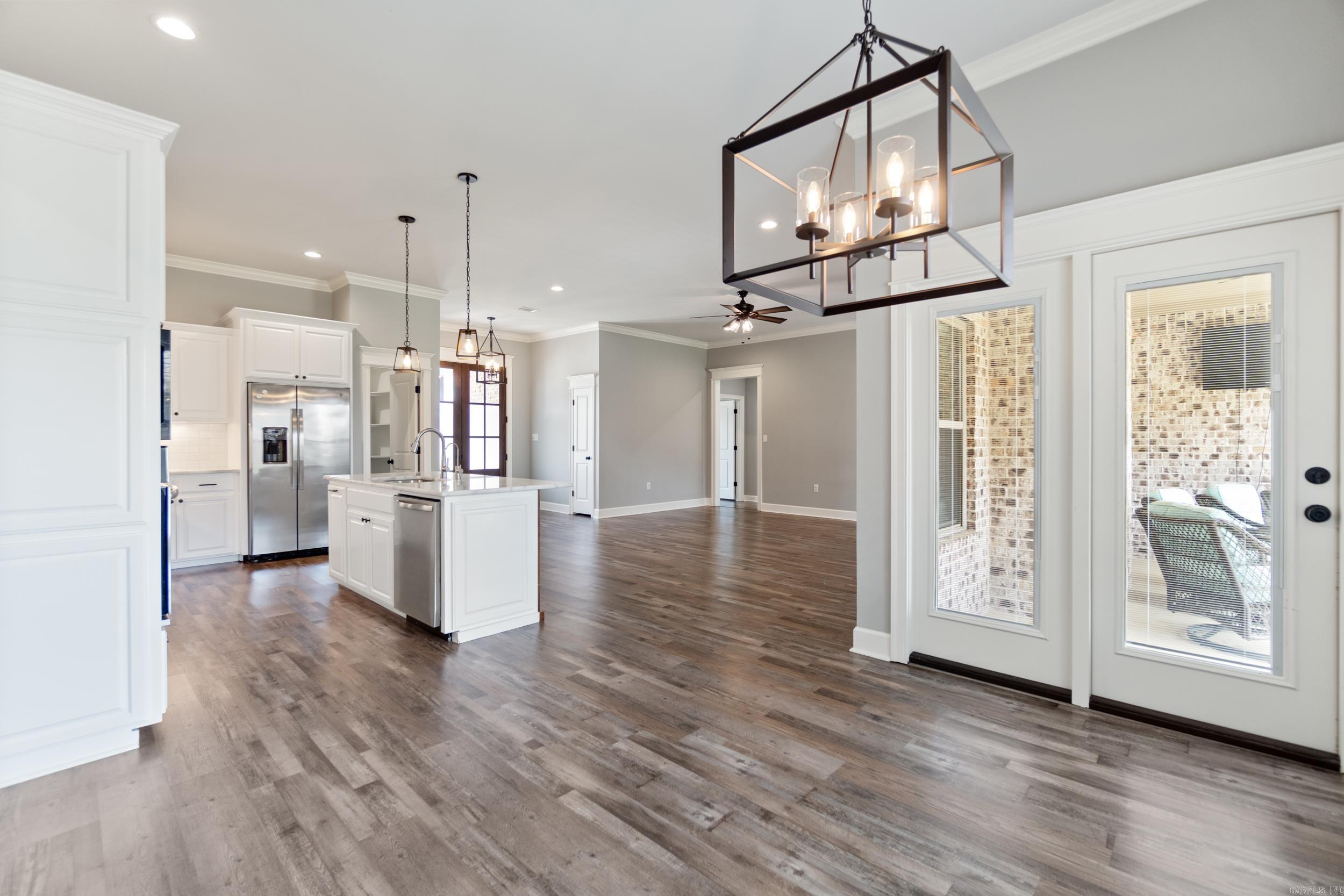 SALEM WOODS - Residential