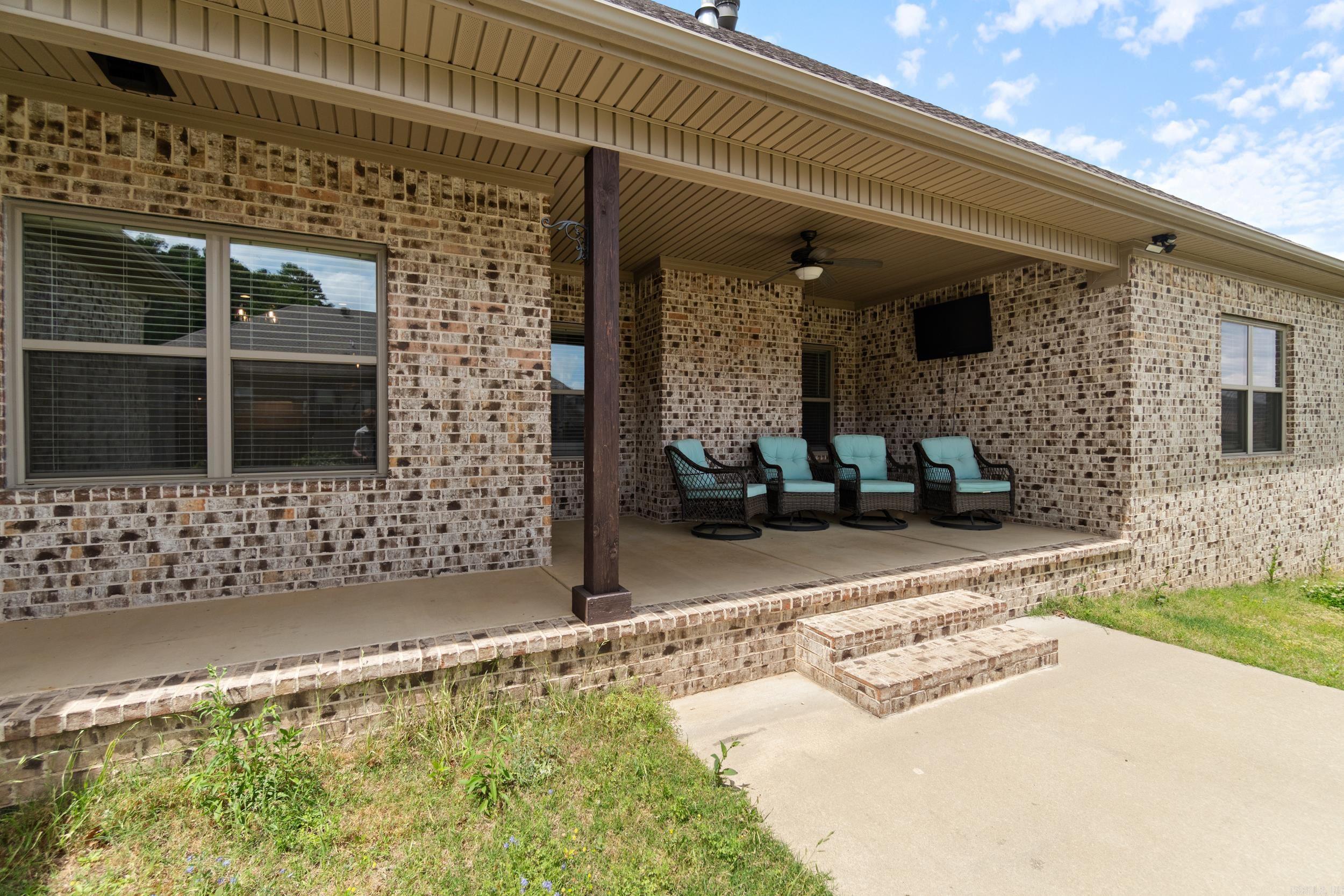 SALEM WOODS - Residential