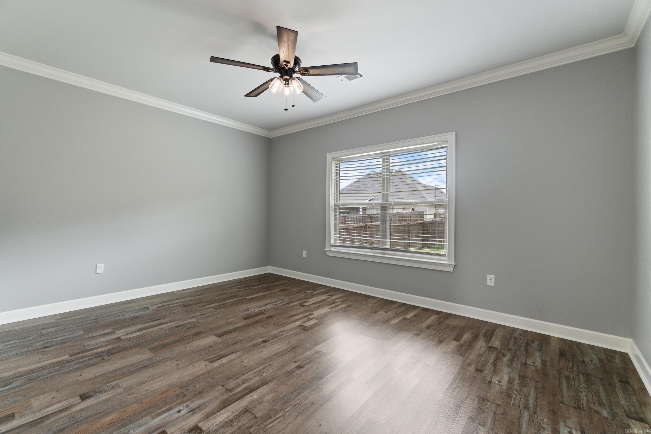 SALEM WOODS - Residential