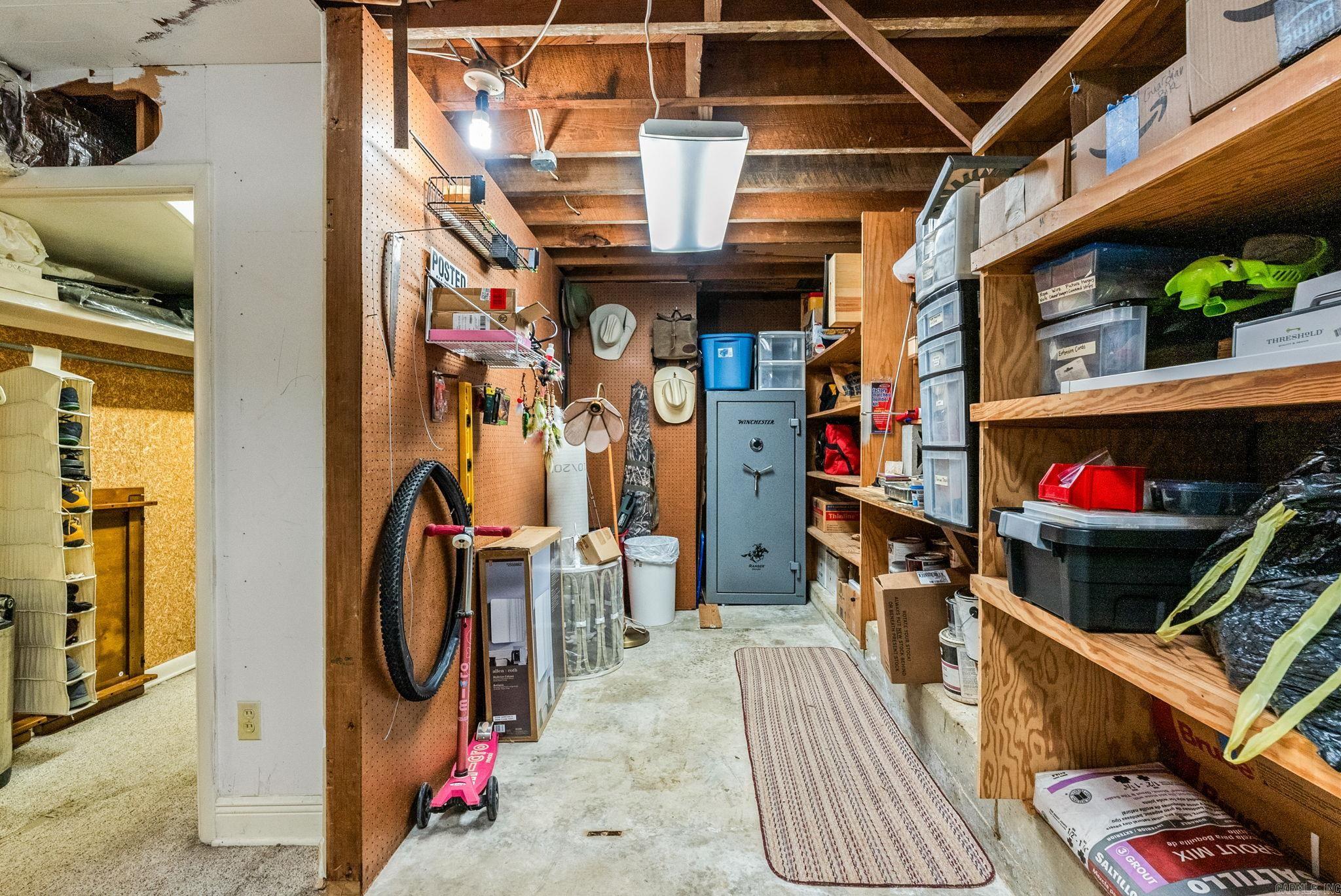 BROADVIEW - Residential