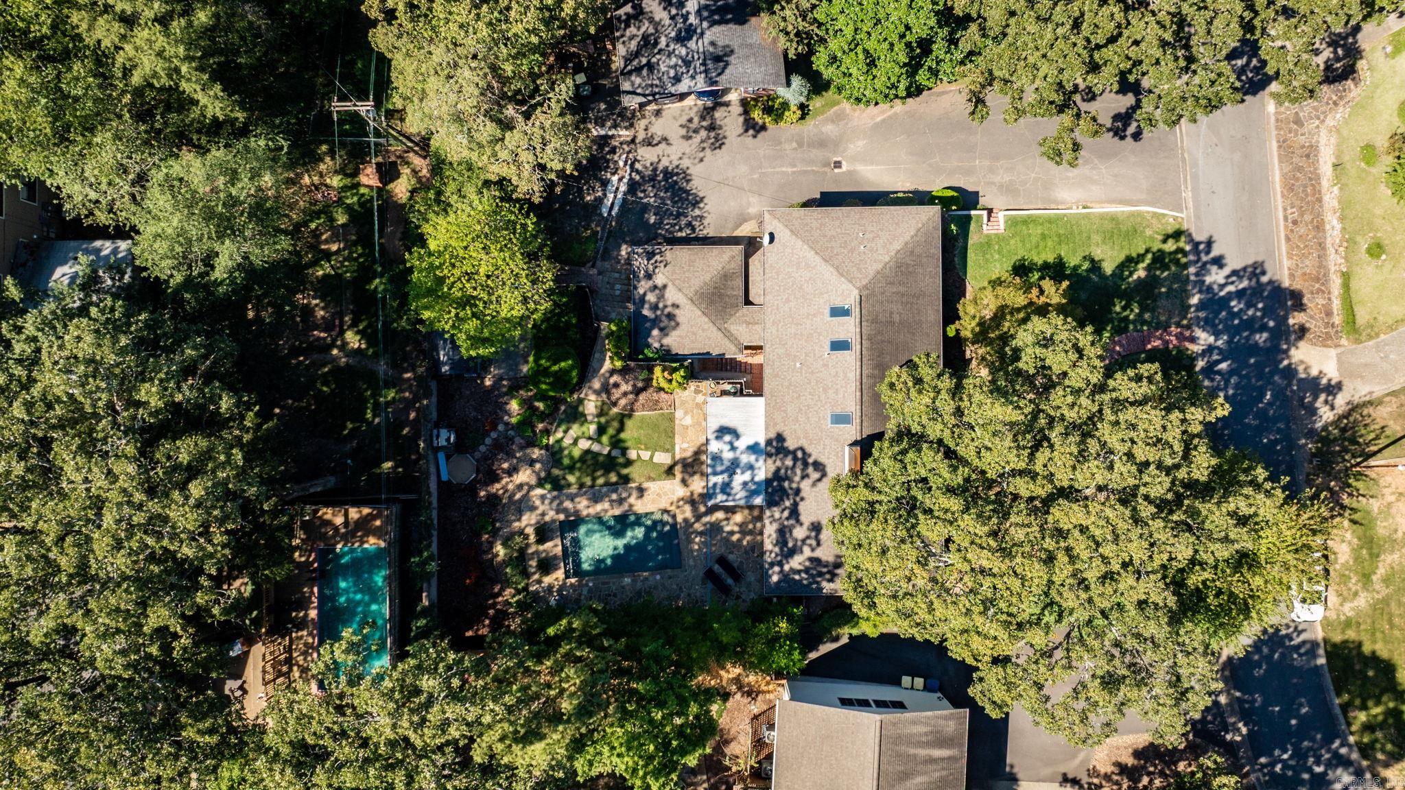 BROADVIEW - Residential